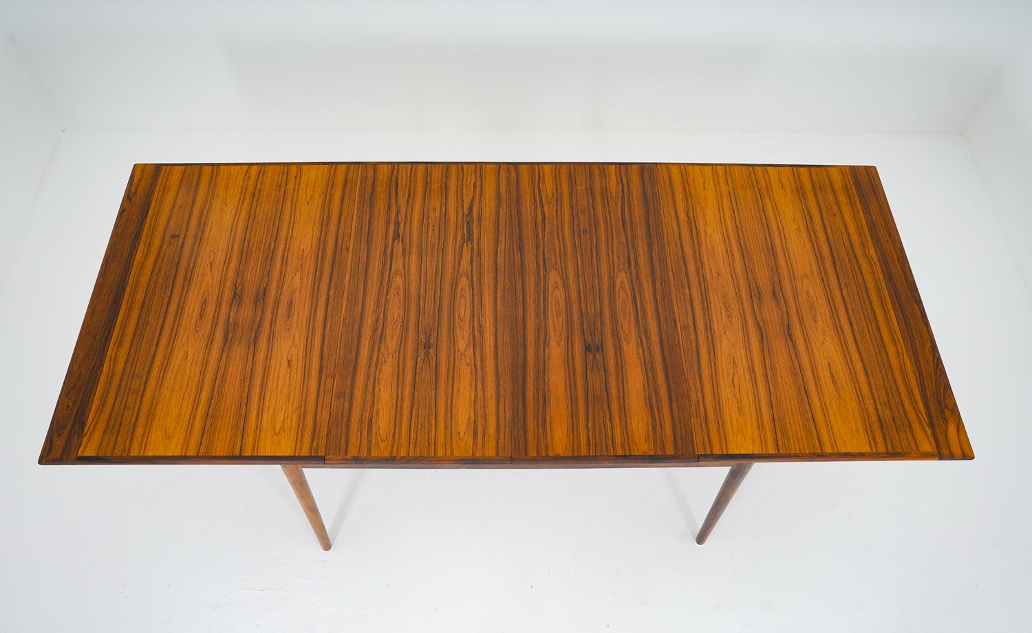 Scandinavian Mid Century Rosewood Dining Table by Torbjørn Afdal, 1960s In Good Condition For Sale In Karlstad, SE