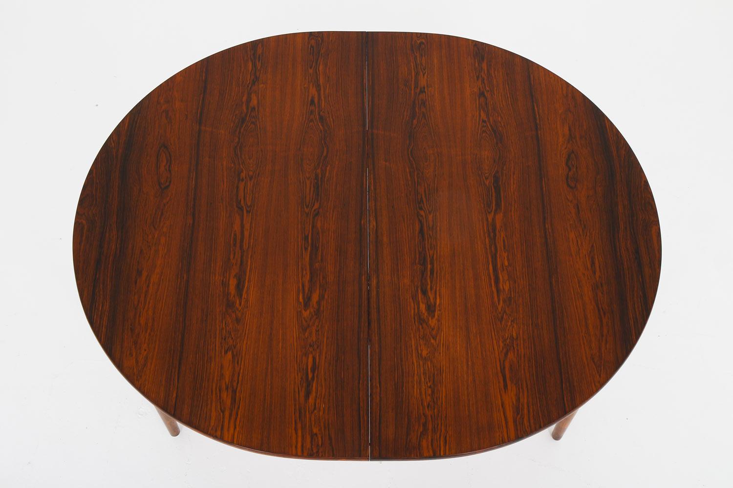 Scandinavian Mid Century Roswood Dining Table by Ib Kofod Larsen, 1960s In Good Condition For Sale In Karlstad, SE