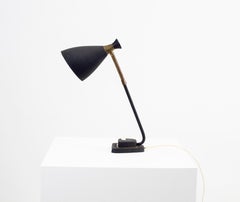 Lampada da tavolo scandinava del Medioevo, anni '50