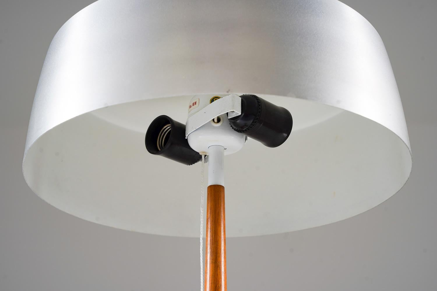 20ième siècle Lampe de table scandinave mi-siècle par ASEA en vente