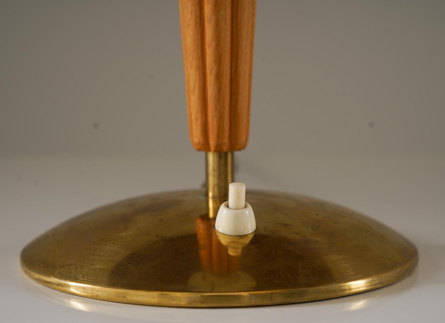 Scandinavian Mid Century Table Lamp In Good Condition For Sale In Karlstad, SE
