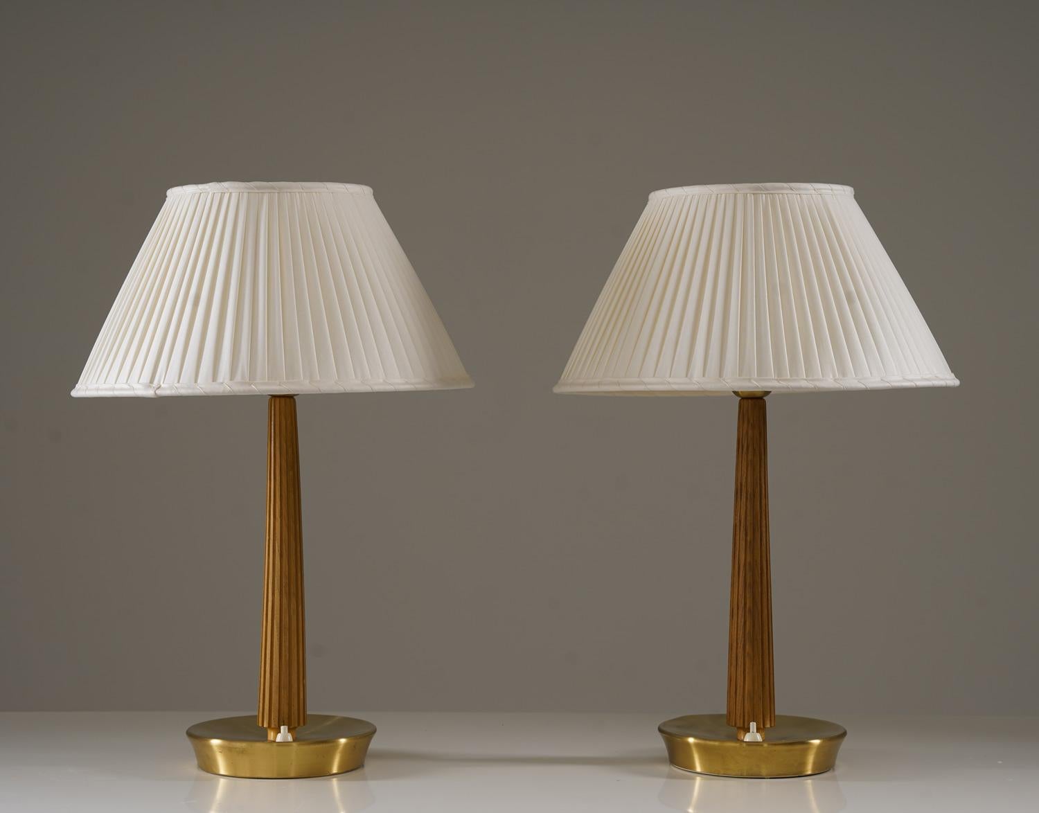 Lámparas de mesa escandinavas de mediados de siglo by ASEA Escandinavo moderno en venta