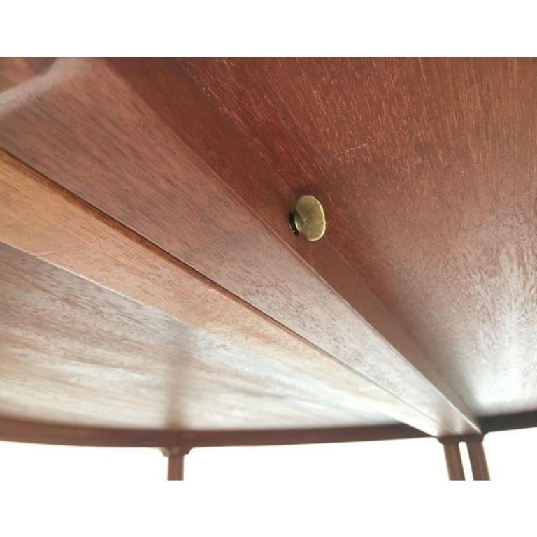 Table de salle à manger scandinave en teck du milieu du siècle en vente 4