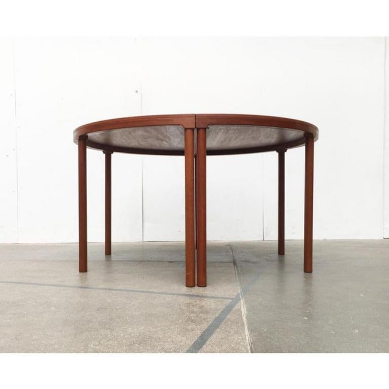 Table de salle à manger scandinave en teck du milieu du siècle en vente 5