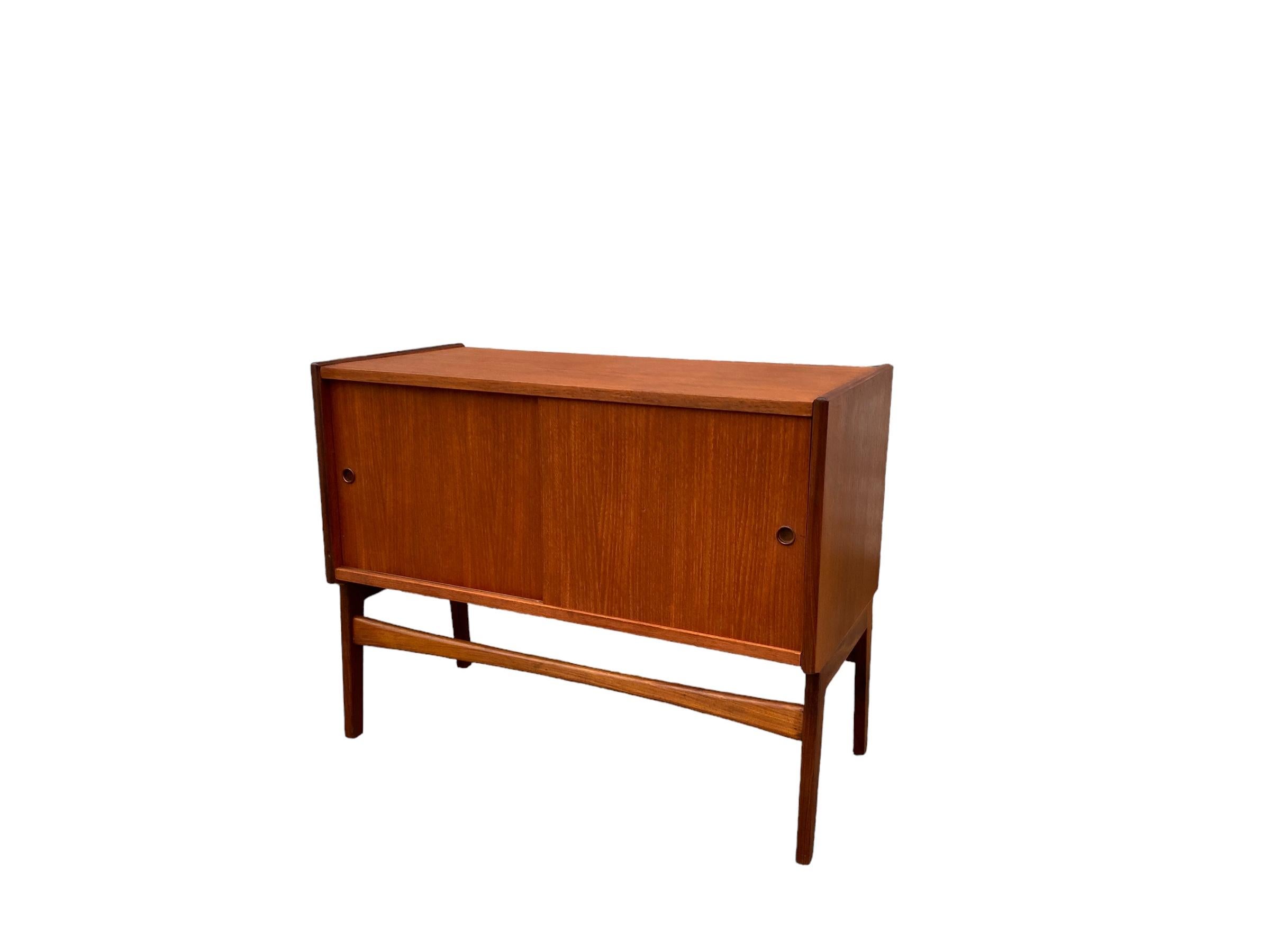 Scandinavian Mid Century Teak Record Cabinet 4