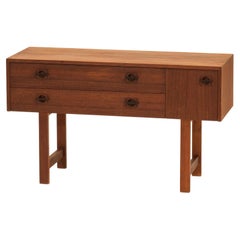 Tavolo consolle scandinavo a tre cassetti di metà secolo in teak
