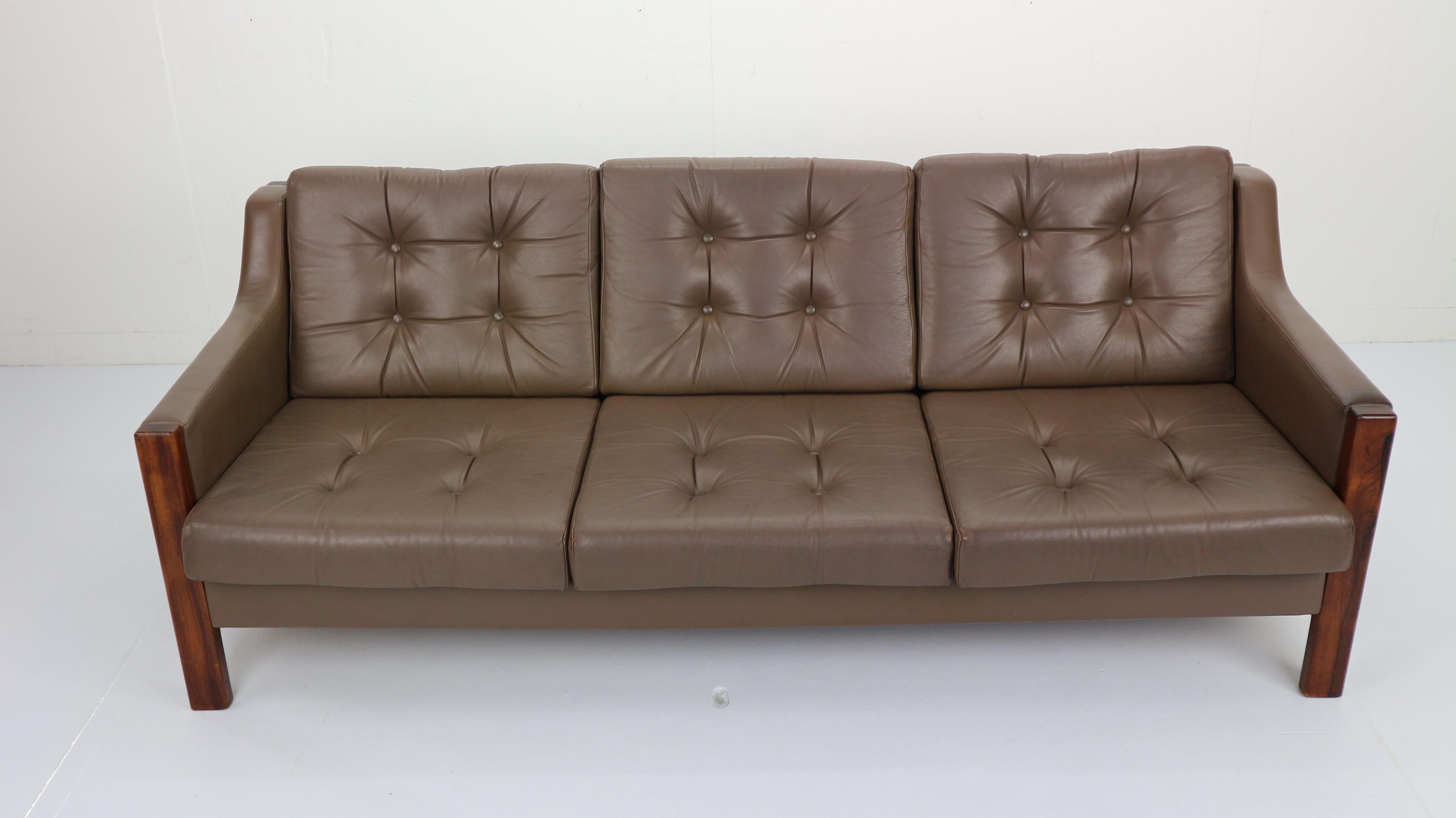 Scandinavian Midcentury Three-Seat Leather Sofa and Rosewood, 1970s 1
