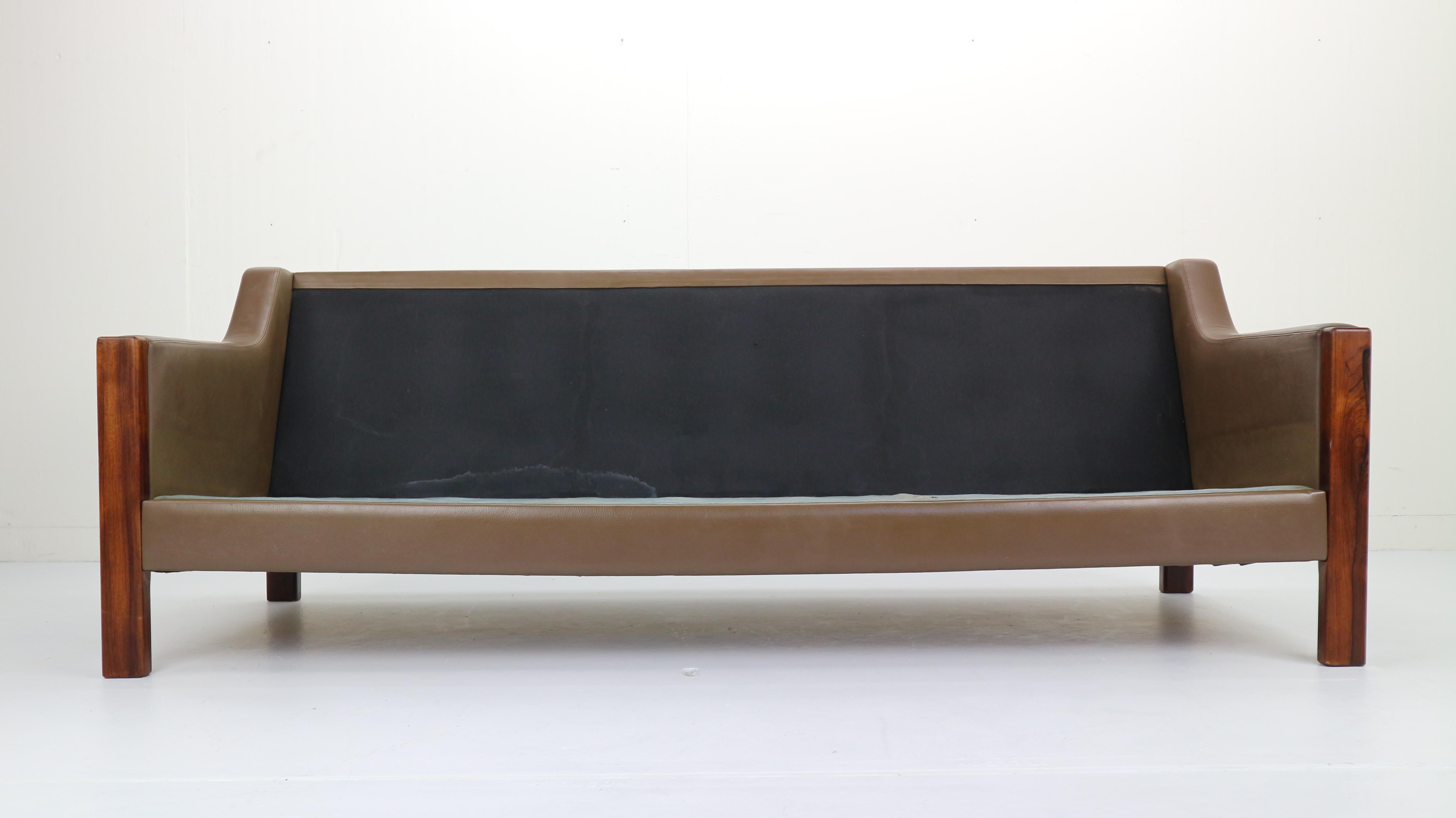 Scandinavian Midcentury Three-Seat Leather Sofa and Rosewood, 1970s 4