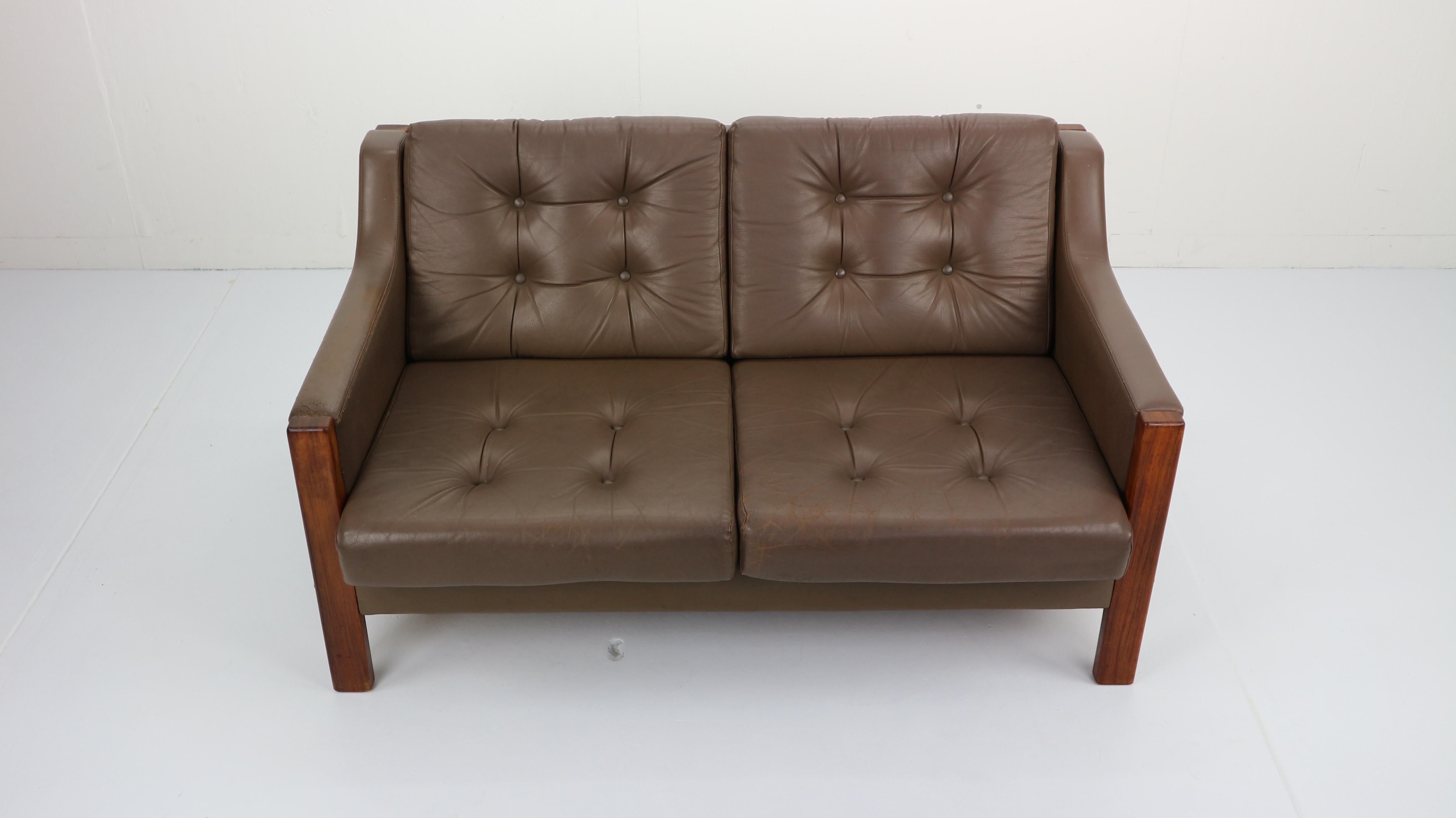Late 20th Century Scandinavian Midcentury Two-Seat Leather Sofa and Rosewood, 1970s