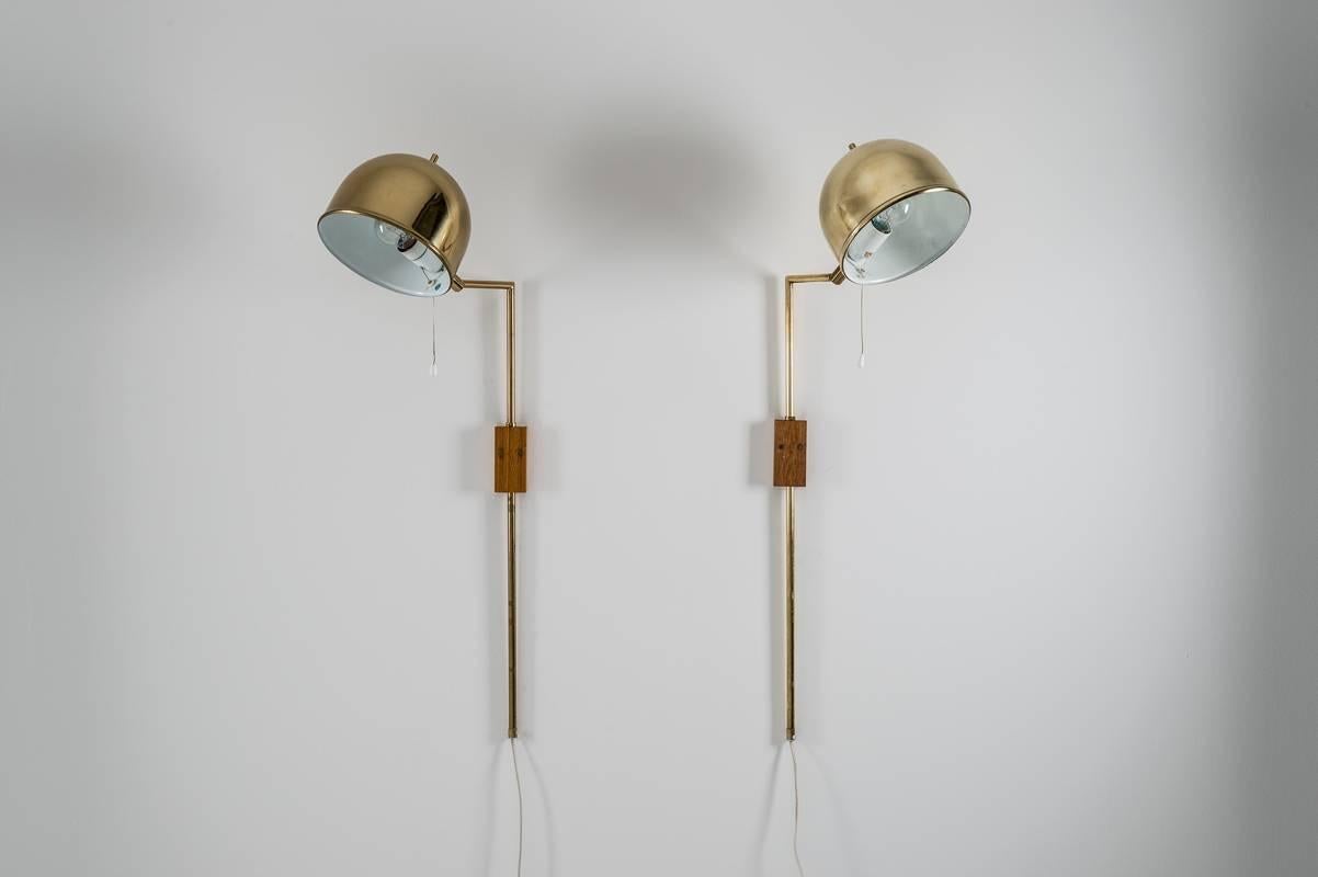 Scandinavian Midcentury Wall Lamps in Brass by Bergboms, Sweden 2
