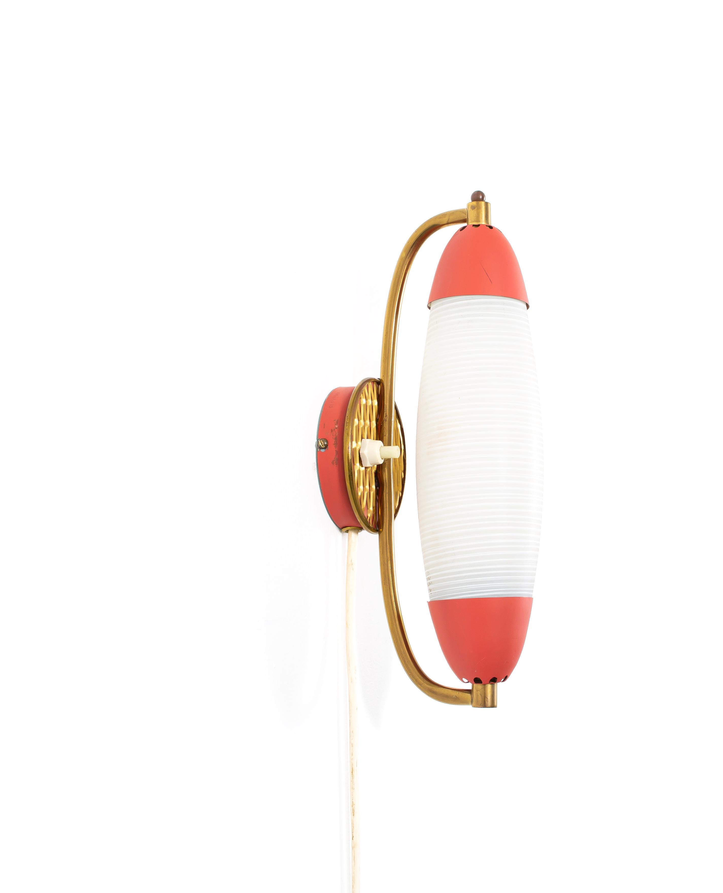Metà XX secolo Lampada da parete scandinava di metà secolo, Norvegia, anni '50 in vendita