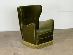 Scandinavian Mid-Century Wingback Lounge Chair in Green Velvet, 1950s