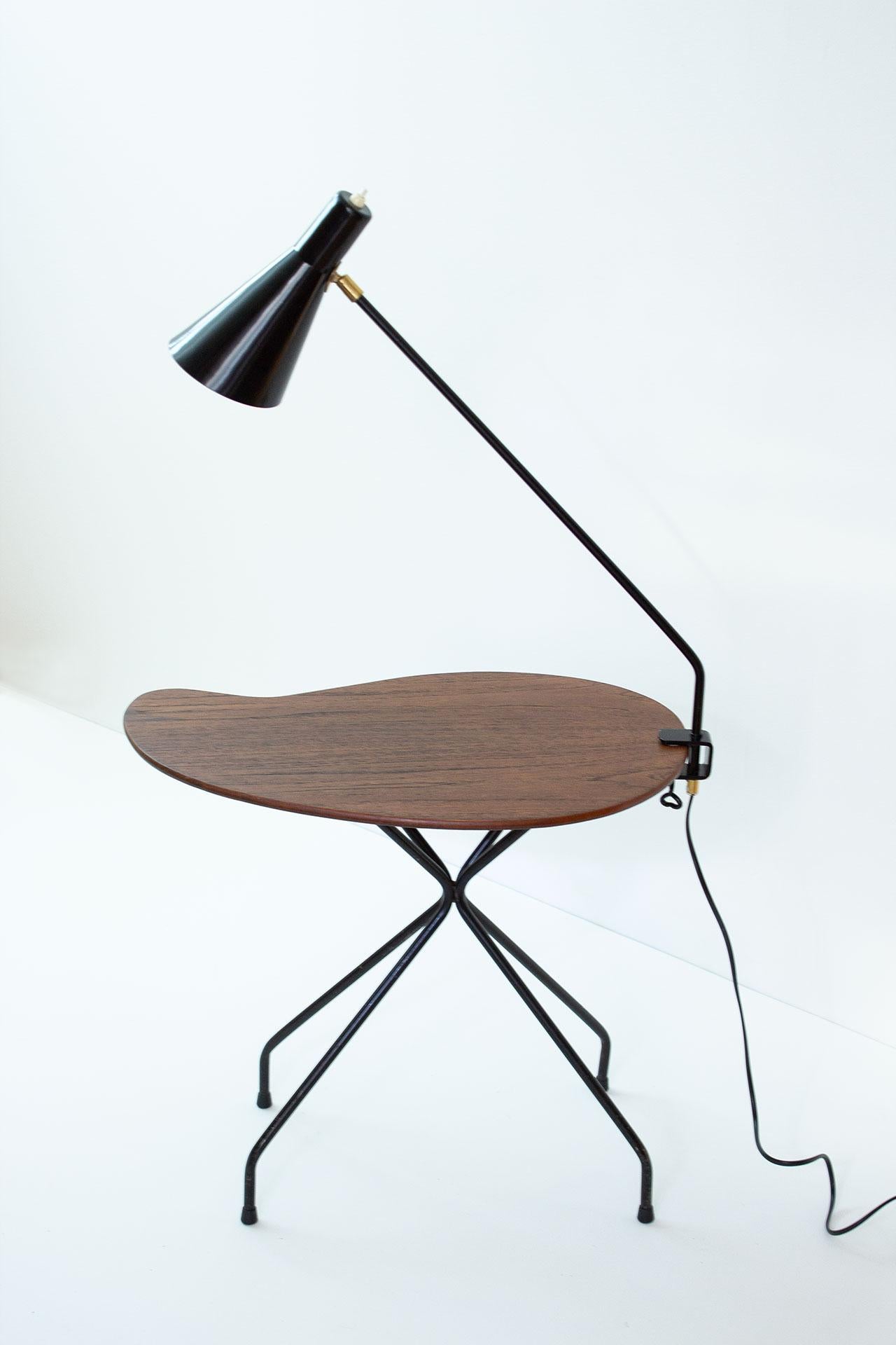 20th Century Scandinavian Midcentury Bean Shaped Side Table in Teak & Steel For Sale