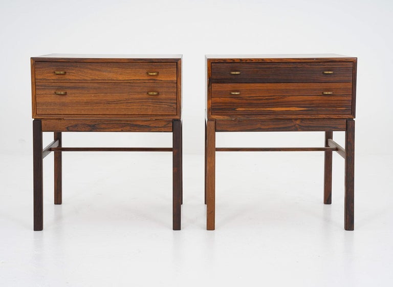 This pair of 1960s bedside tables, model 