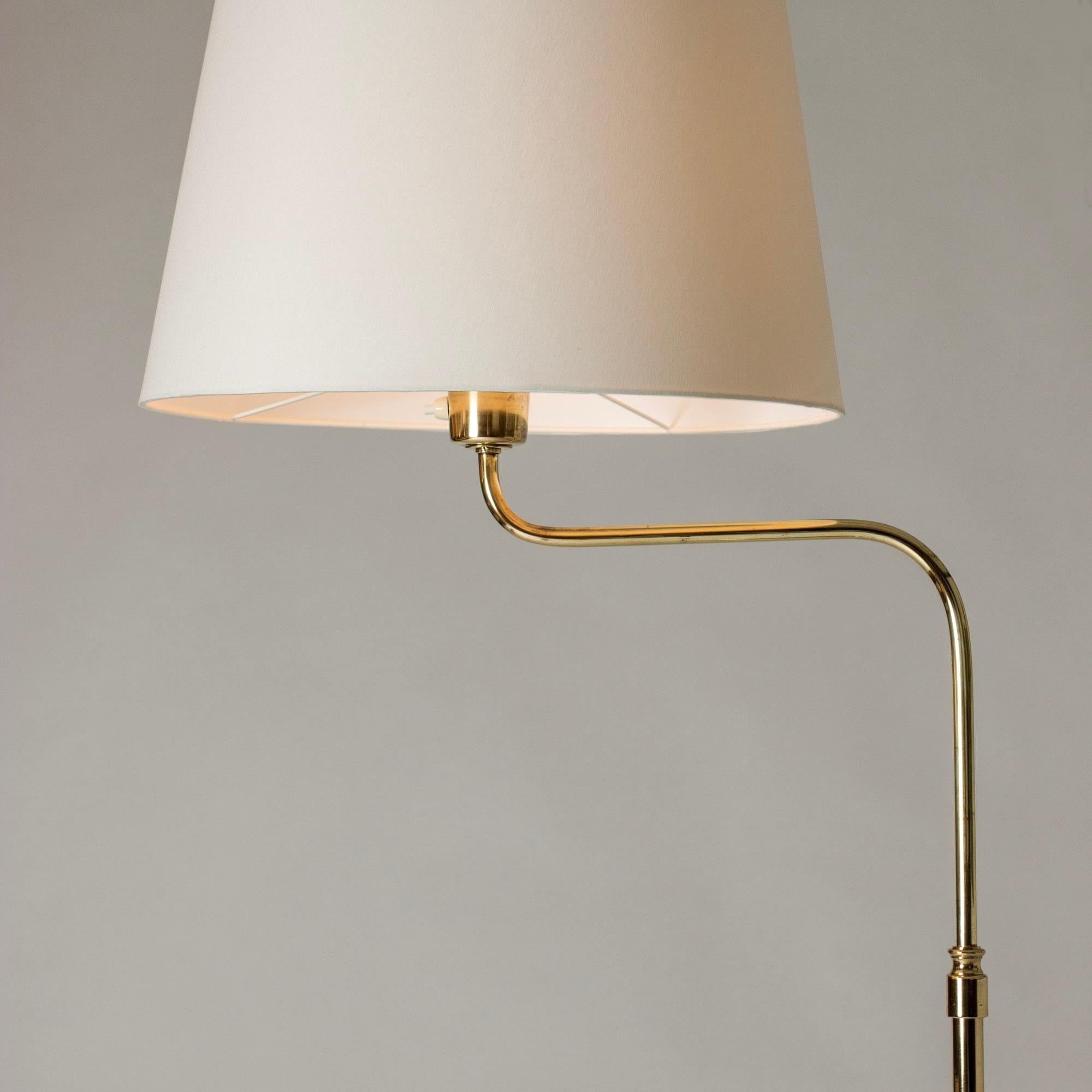Scandinavian Midcentury Brass Floor Lamp from Nk, Sweden, 1950s For Sale 1