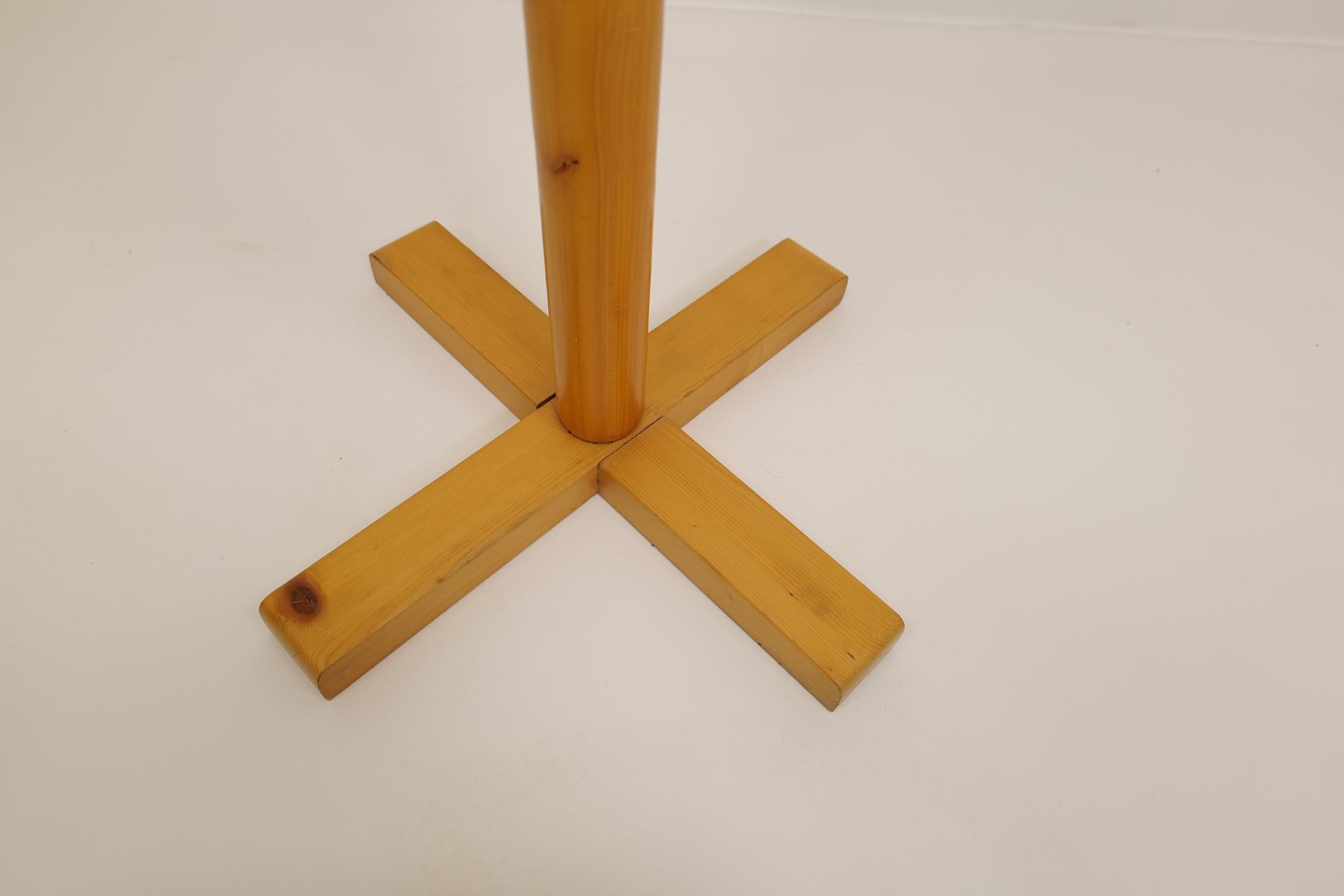 Scandinavian Midcentury Coat Rack in Pine, 1970s 6