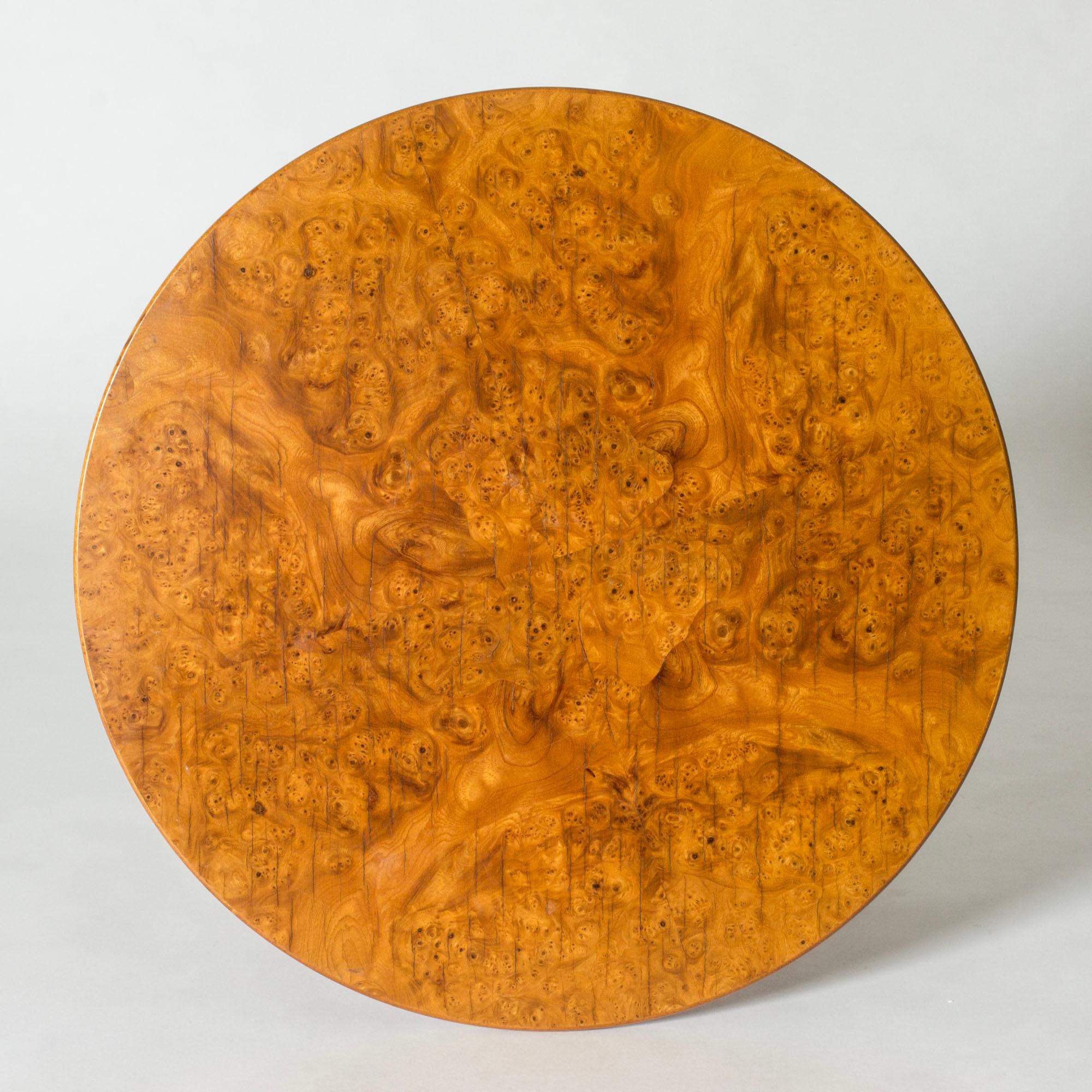 Milieu du XXe siècle Table basse scandinave du milieu du siècle par Josef Frank, Svenskt Tenn, Suède, années 1950 en vente