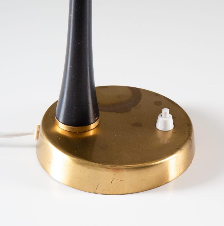 Scandinavian Midcentury Desk Lamp in Brass by ASEA For Sale 1