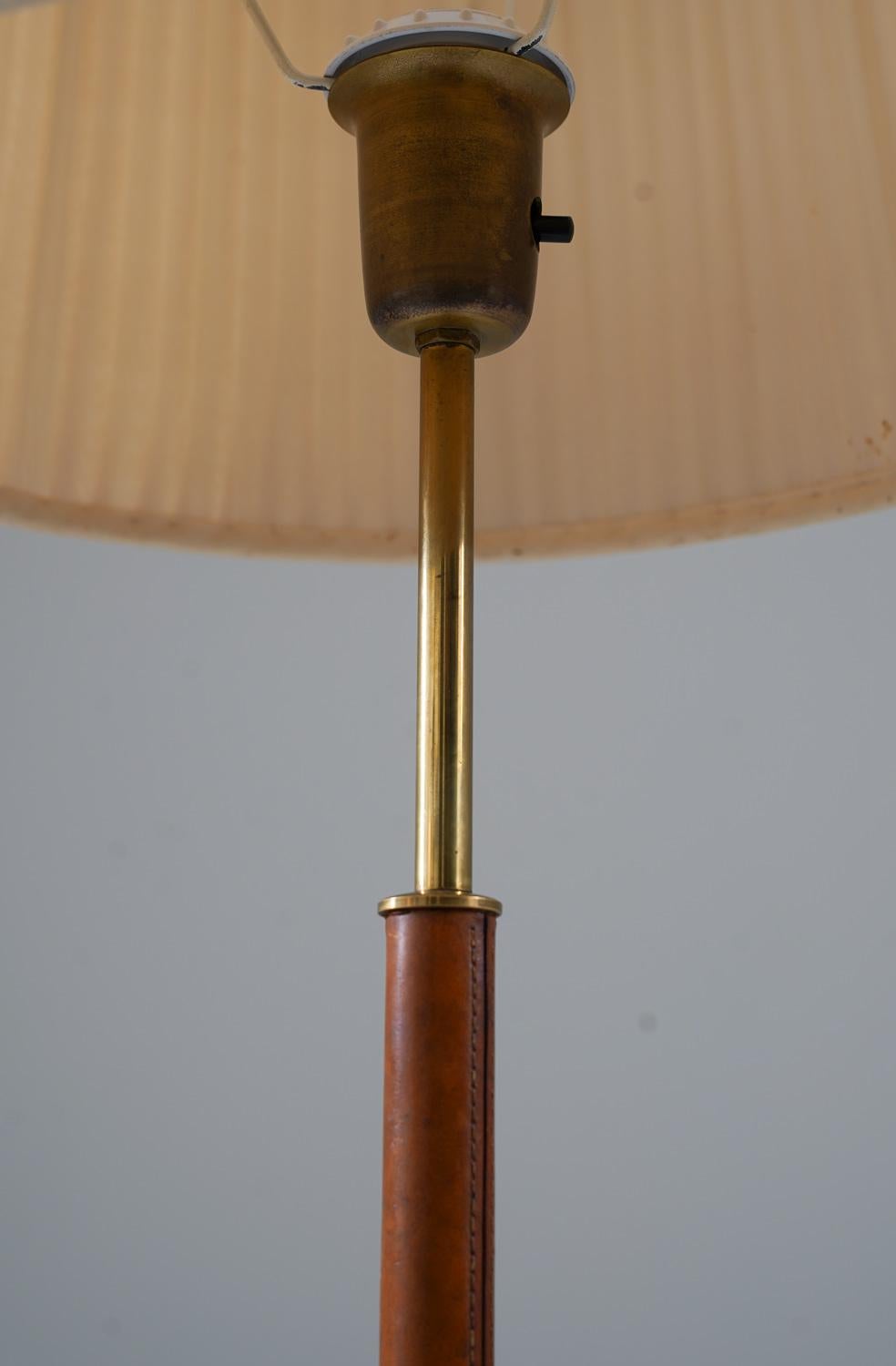 Swedish Scandinavian Midcentury Floor Lamp in Brass and Leather For Sale