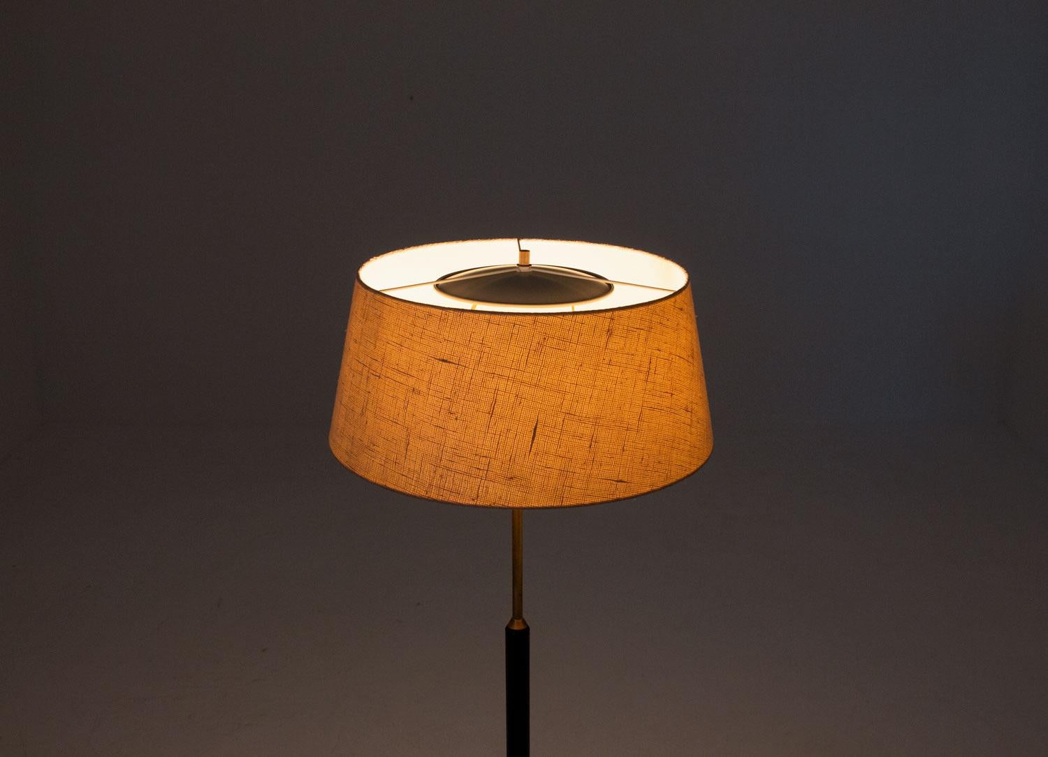 Scandinavian Midcentury Floor Lamp in Brass and Wood by Bergboms, Sweden 3
