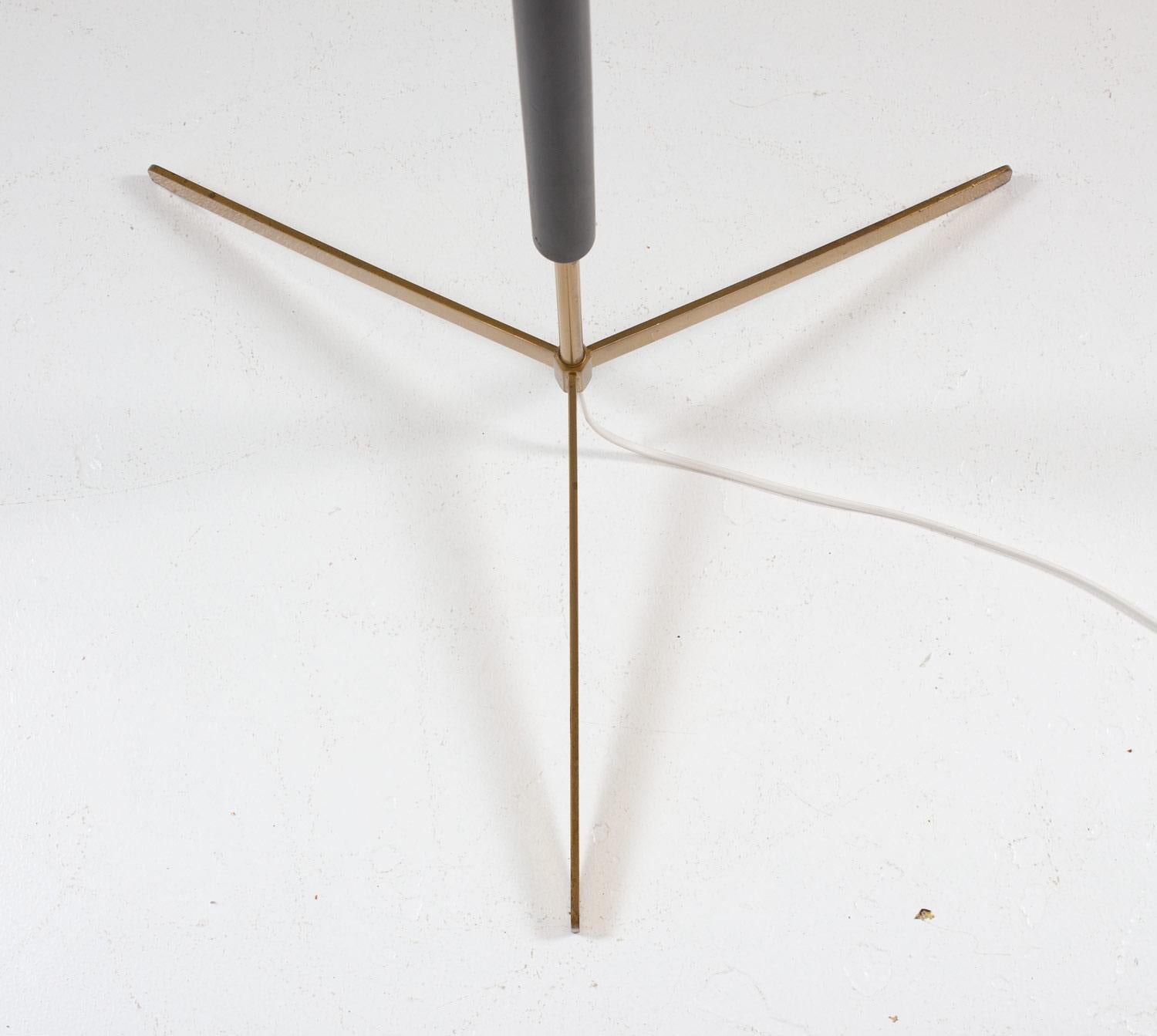 Scandinavian Midcentury Floor Lamps in Brass and Wood by Bergboms, Sweden For Sale 2