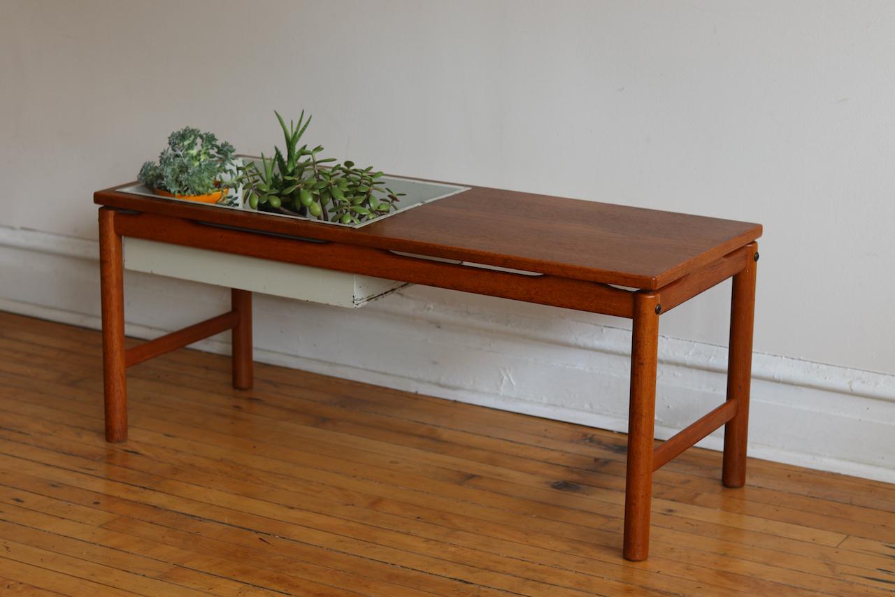 Scandinavian Midcentury HMB Planter and Coffee Table In Good Condition In Brooklyn, NY