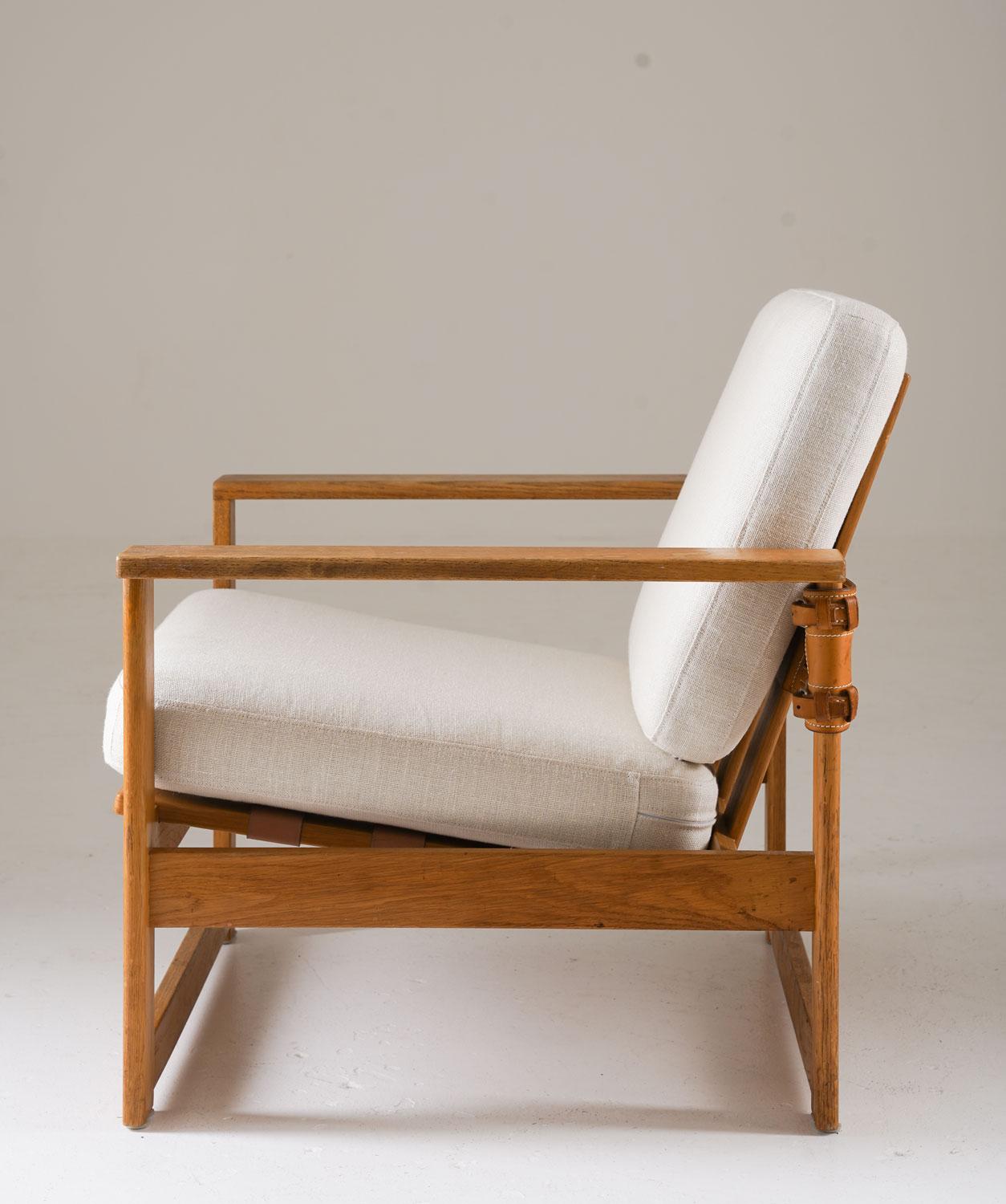 Skandinavische Loungesessel aus Eiche und Leder aus der Mitte des Jahrhunderts von Nils Roth, 1960er Jahre (20. Jahrhundert) im Angebot