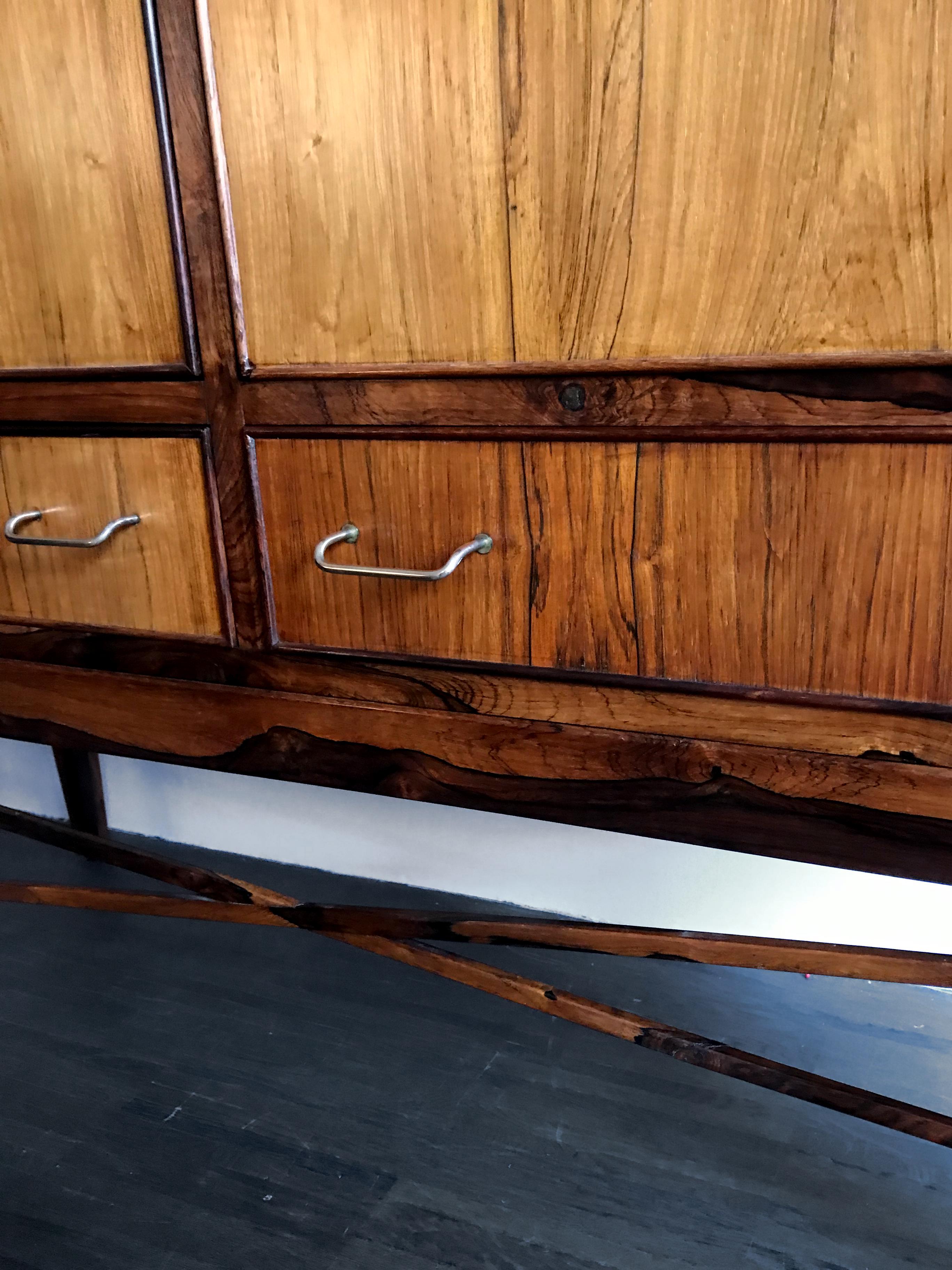 Armoire scandinave en bois foncé au design moderne du milieu du siècle dernier, années 1960 5