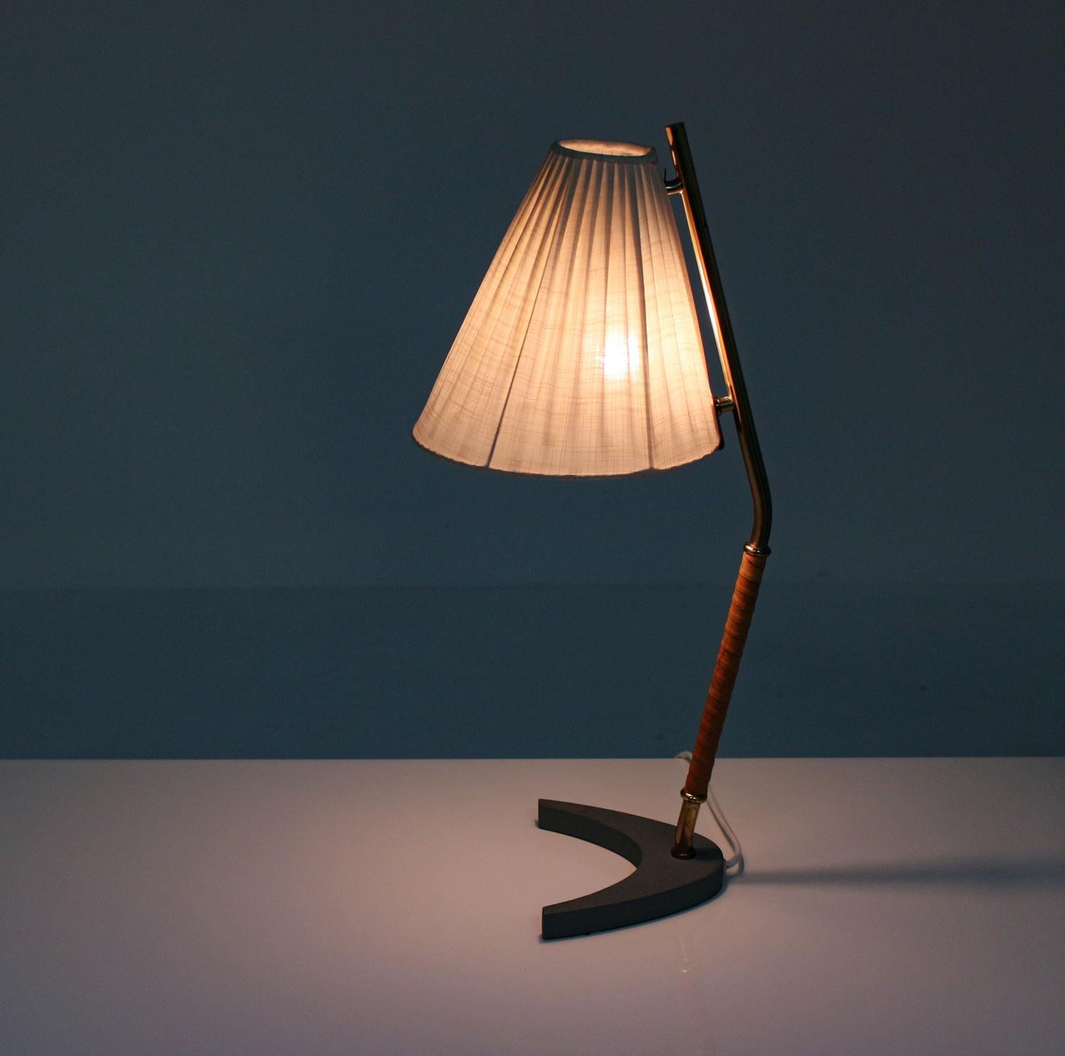 Scandinavian Modern Scandinavian Midcentury Table Lamp by Böhlmarks, 1940s, Sweden