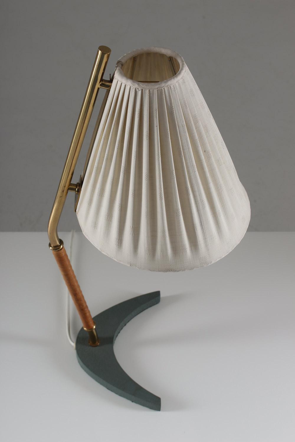 Swedish Scandinavian Midcentury Table Lamp by Böhlmarks, 1940s, Sweden