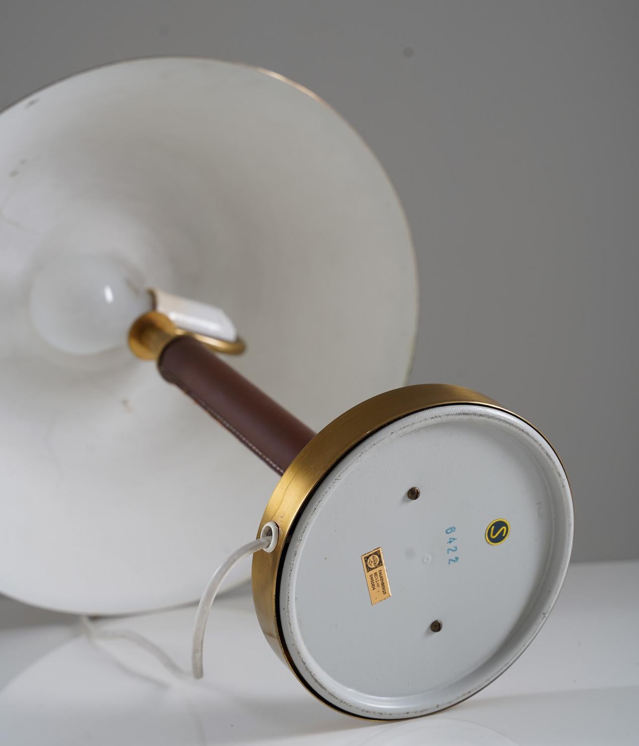 20th Century Scandinavian Midcentury Table Lamp in Brass and Leather by Falkenbergs For Sale