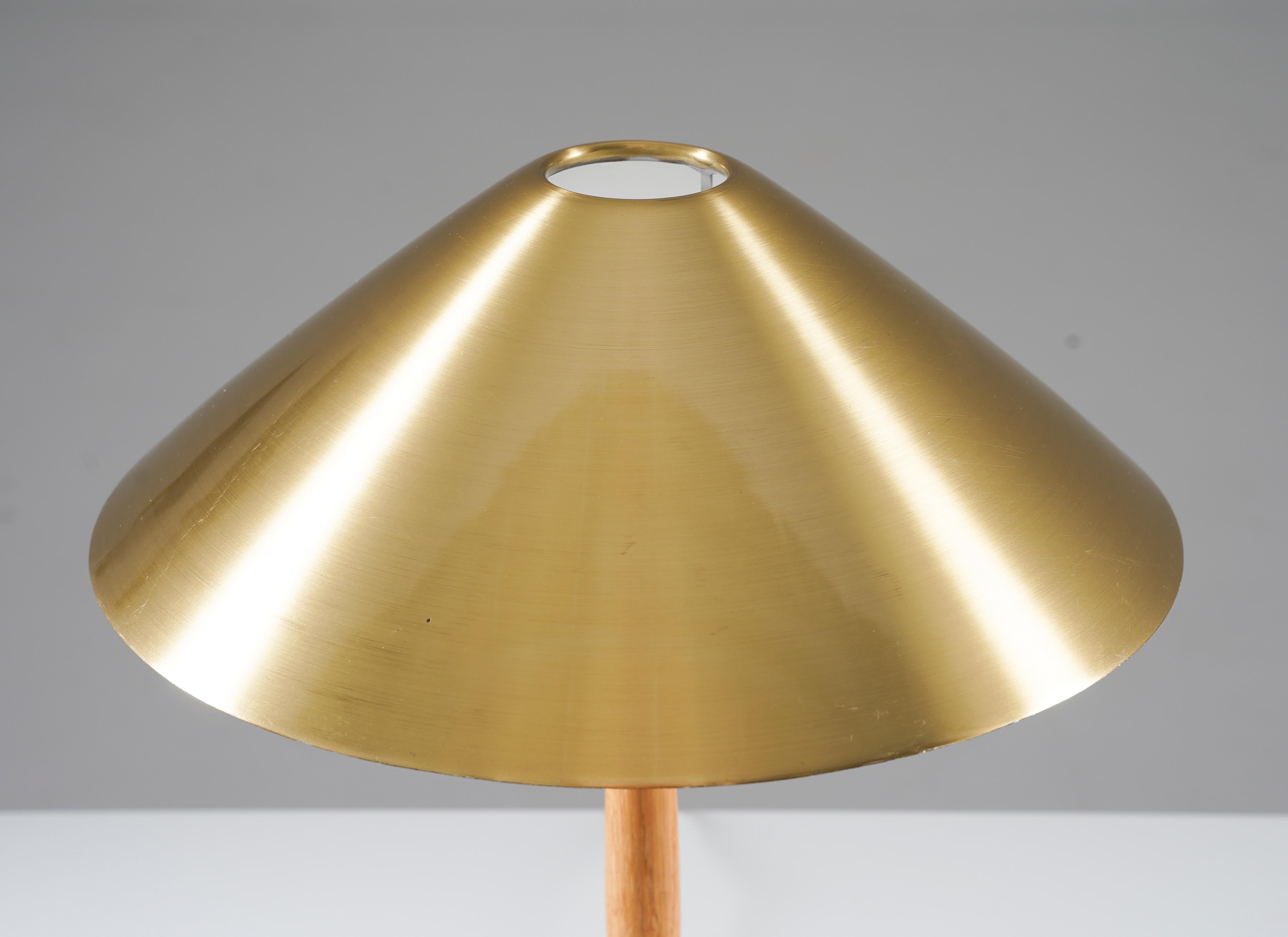 Swedish Scandinavian Midcentury Table Lamp in Brass and Oak by Falkenbergs