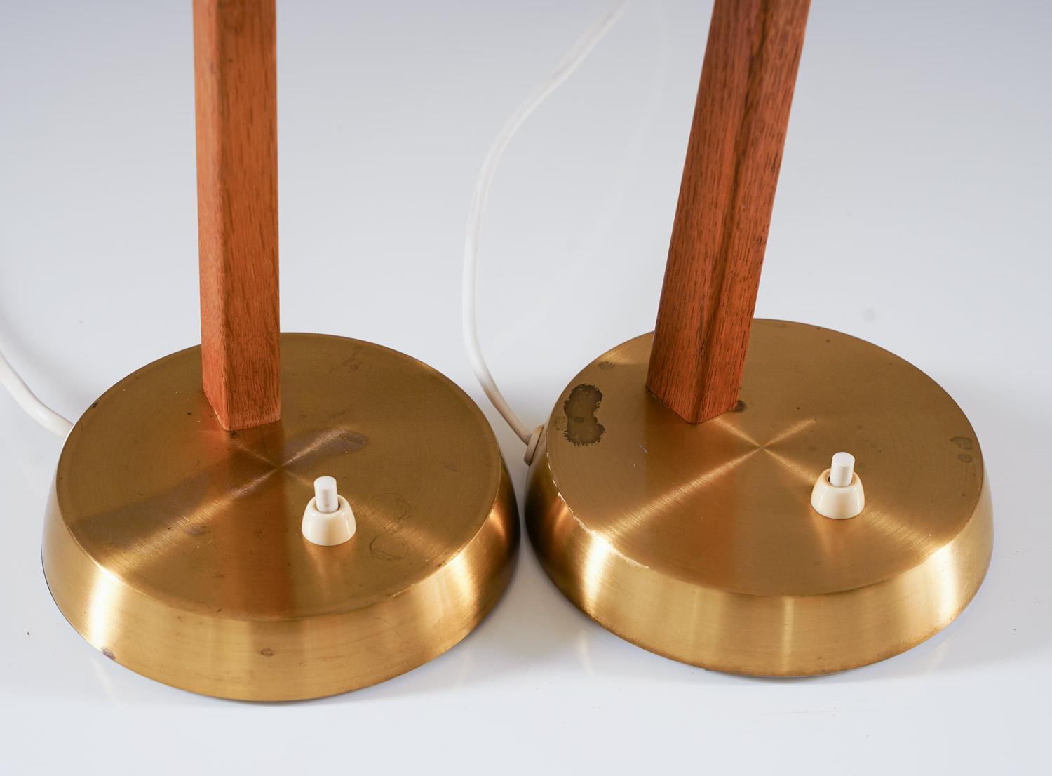 Scandinavian Midcentury Table Lamps in Brass and Oak by Falkenbergs For Sale 1