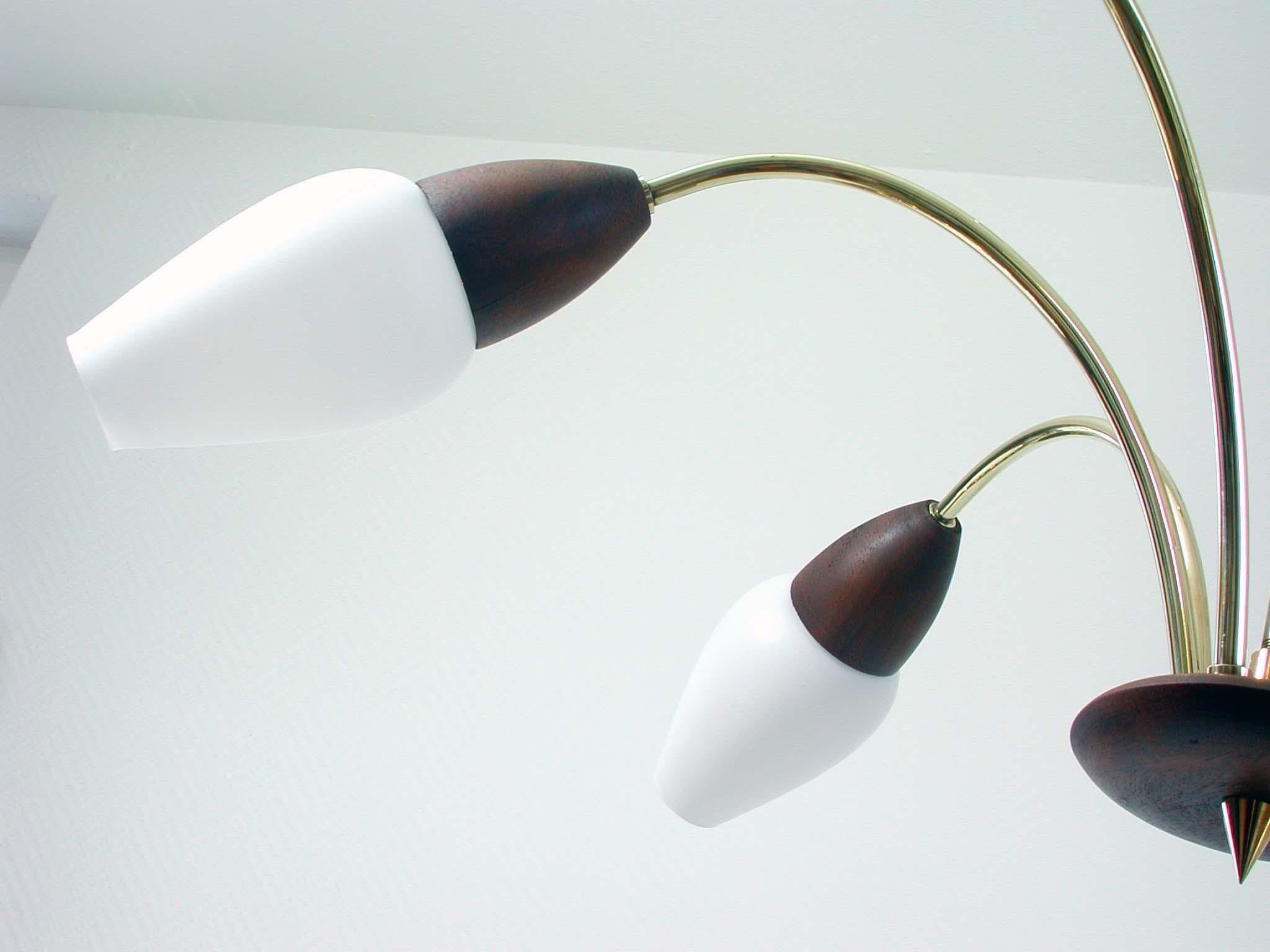 Scandinavian Midcentury Teak and Opal Glass Six-Light Chandelier, 1960s In Excellent Condition In NUEMBRECHT, NRW