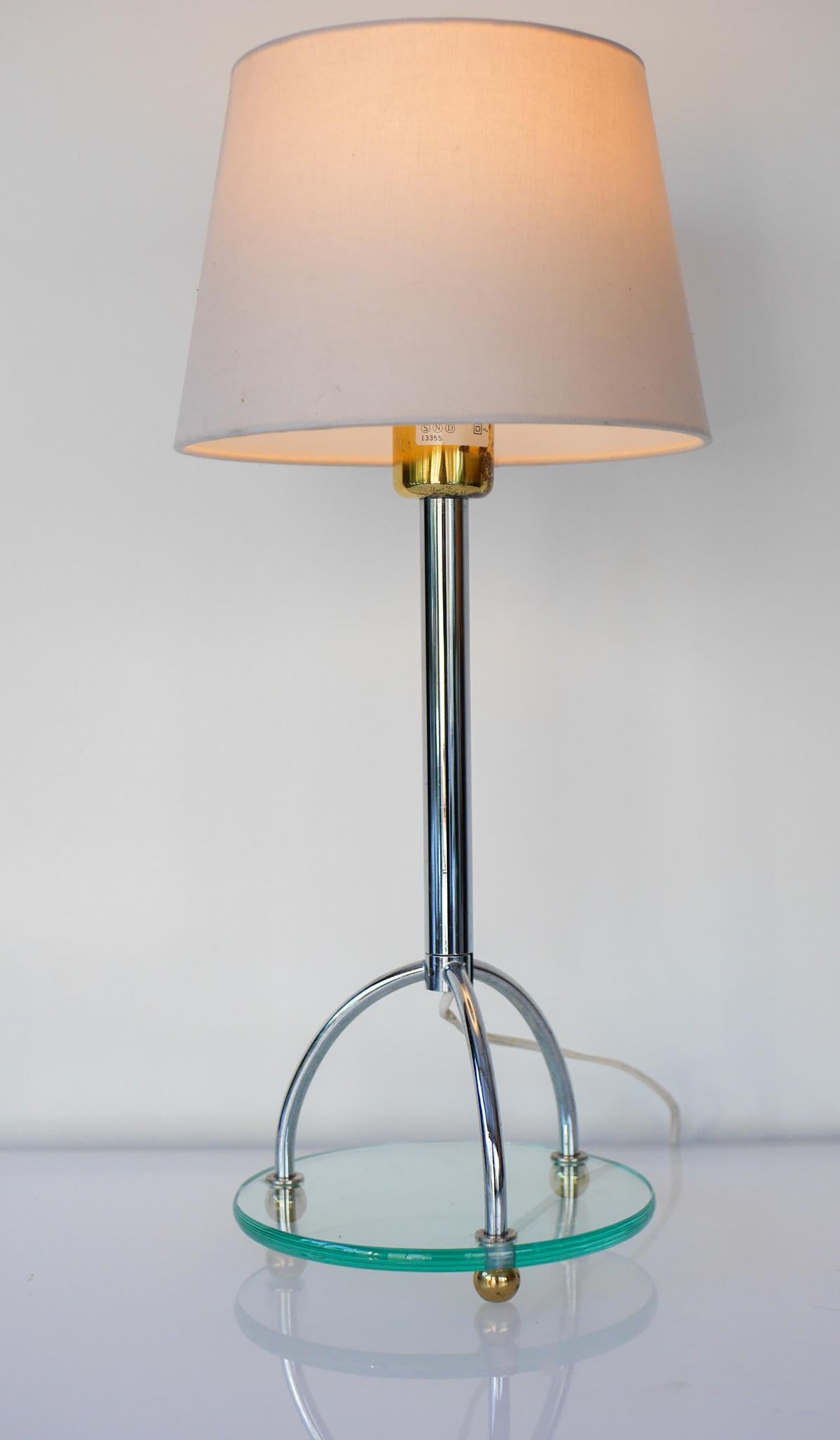 Mid-Century Modern Scandinavian Minimalist Art Deco Style Table Lamp in Chrome and Glass by IKEA For Sale