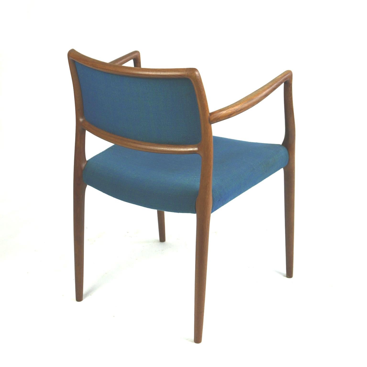 Mid-20th Century Scandinavian Mod. 65 Teak and Blue Fabric Armchair by Niels Otto Moller