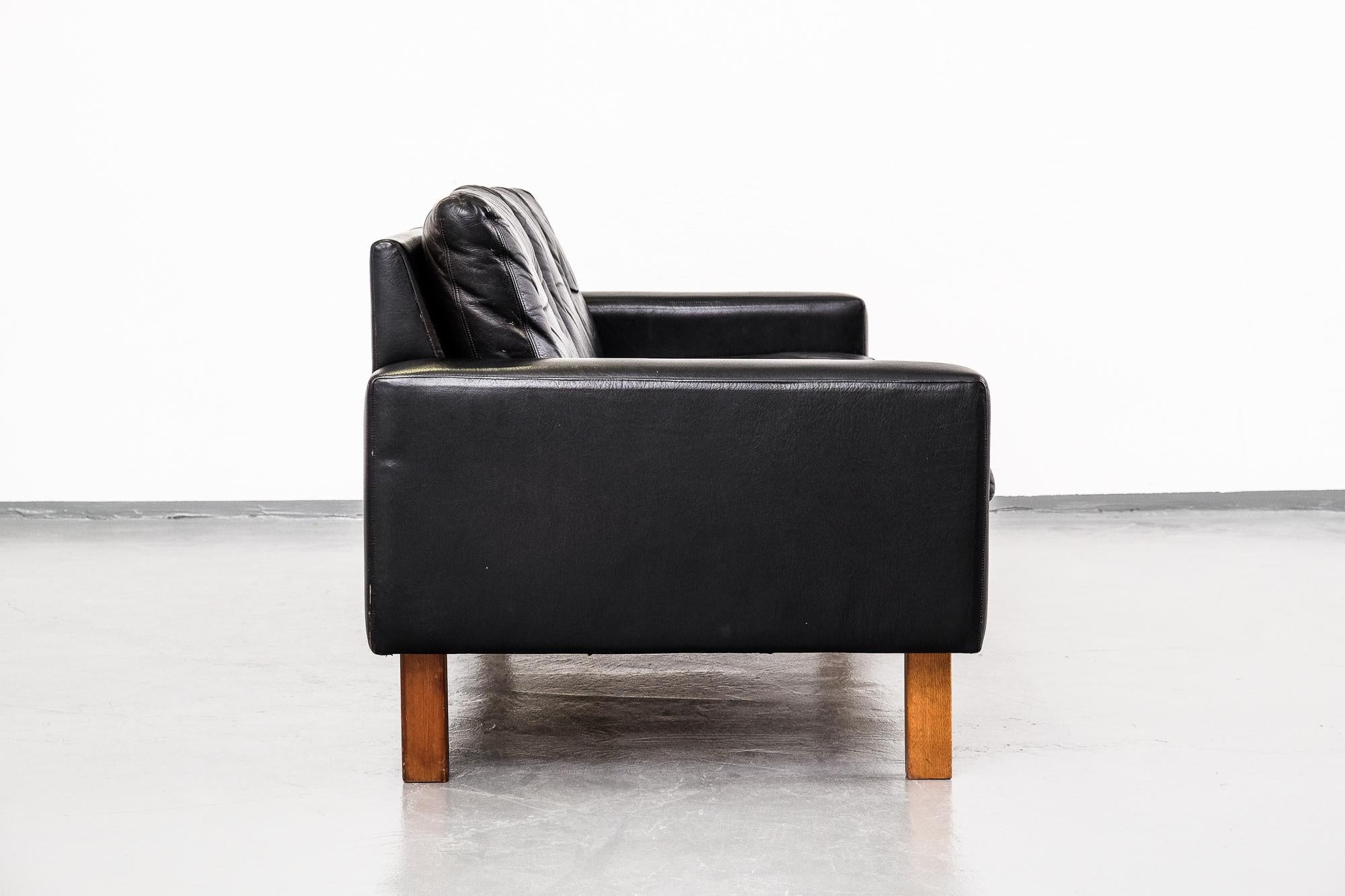 Scandinavian Modern 1960s Black Leather Three-Seat Sofa with Teak Legs 5