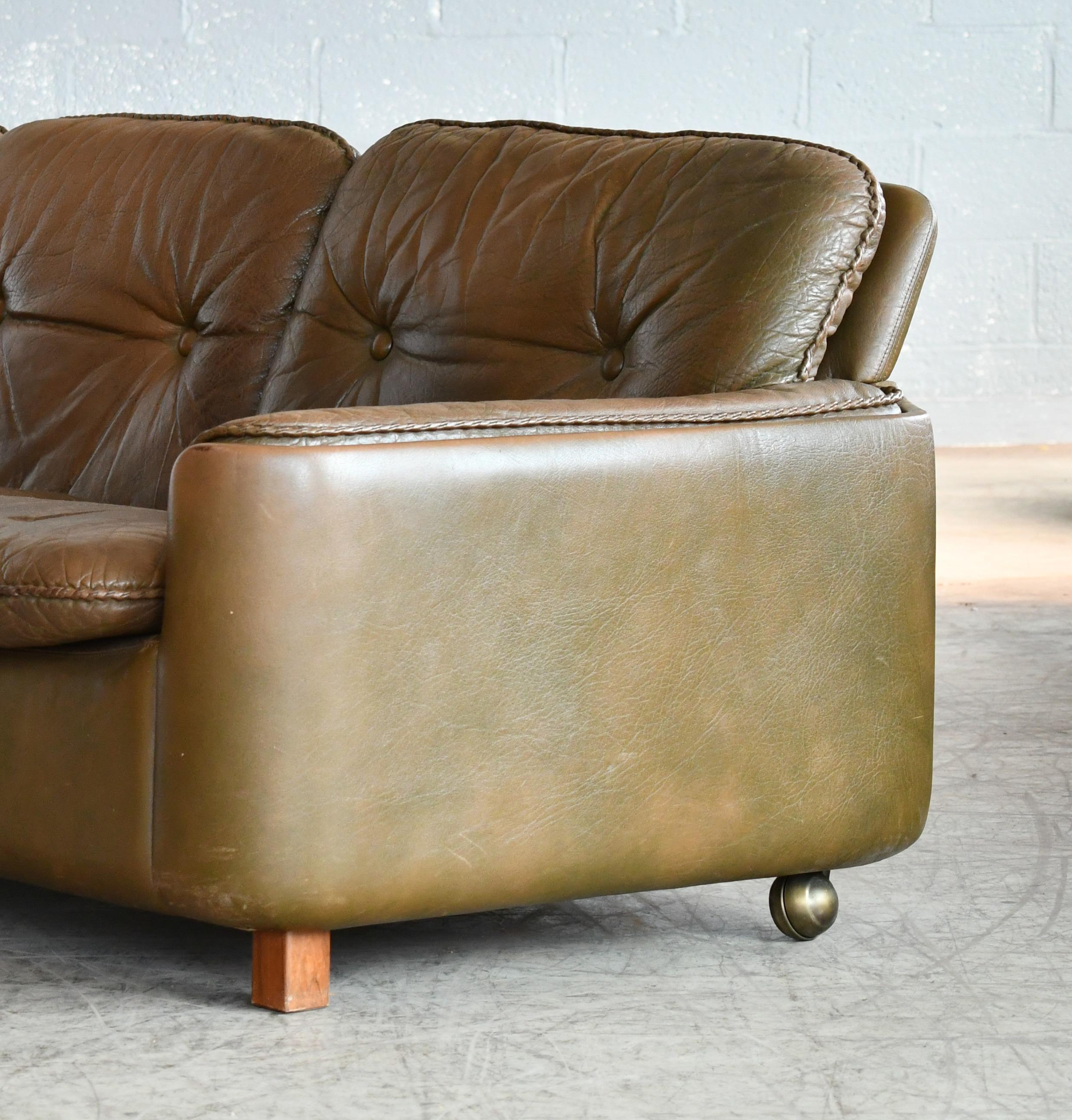 Scandinavian Modern 3-Seat Sofa in Buffalo Leather by Sigurd Ressell for Vatne 2