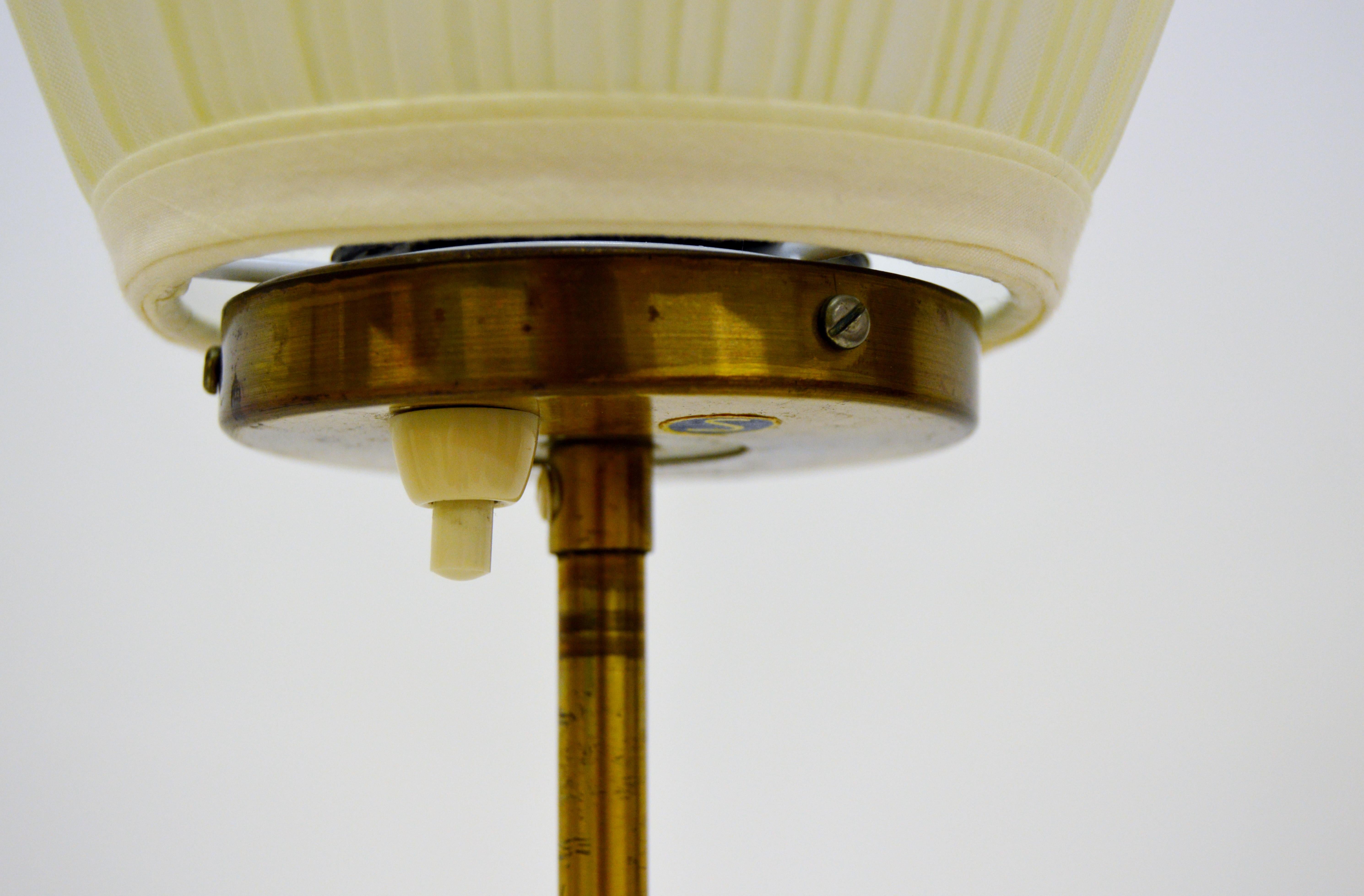 Mid-20th Century Scandinavian Modern Adjustable Uplight with Brass Details, circa 1950s For Sale