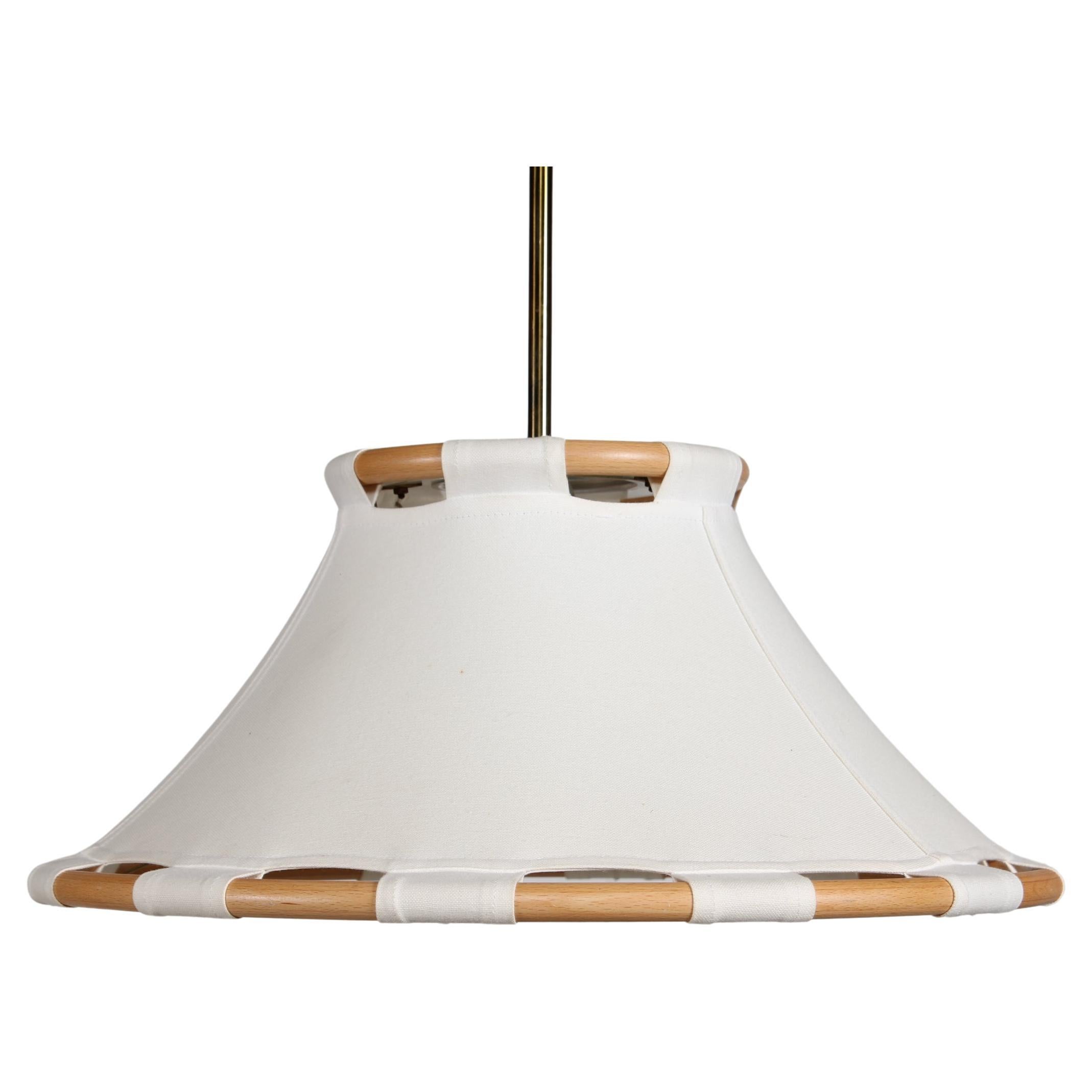 Lampe à suspension moderne scandinave Anna en bois et tissu beige, Atelje Lyktan Suède, 1970