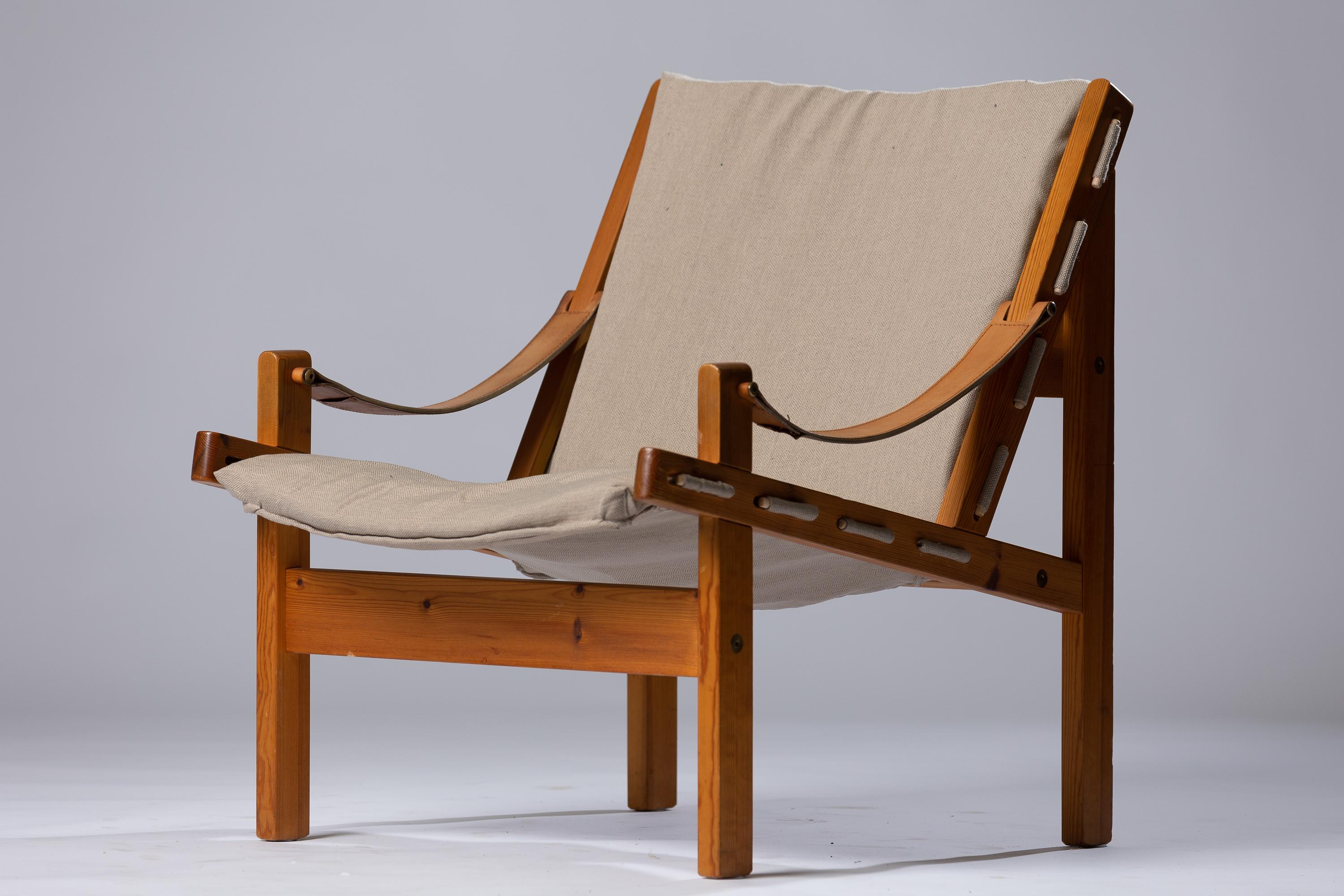 Fabric Scandinavian Modern Armchair by TORBJÖRN AFDAL Hunter, safari model For Sale