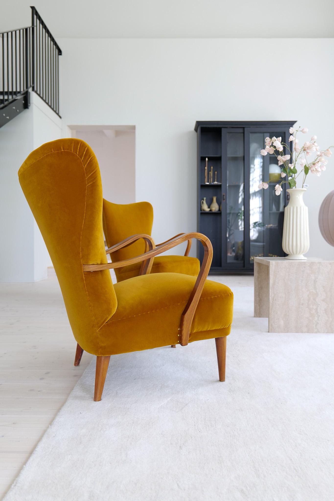 Swedish Scandinavian Modern Art Deco Lounge Chairs in Velvet Sweden 1940s For Sale