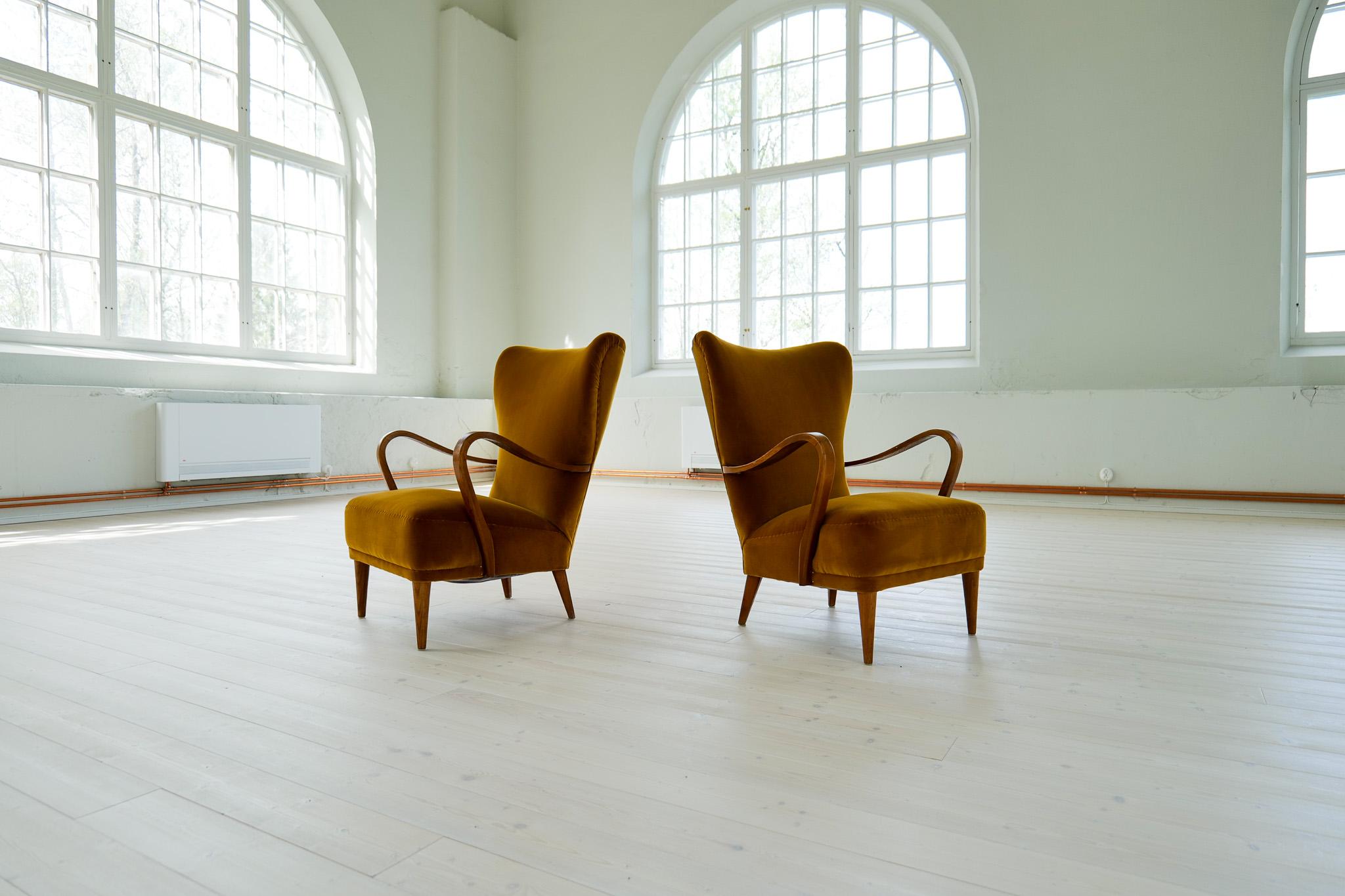 Scandinavian Modern Art Deco Lounge Chairs in Velvet Sweden 1940s For Sale 2