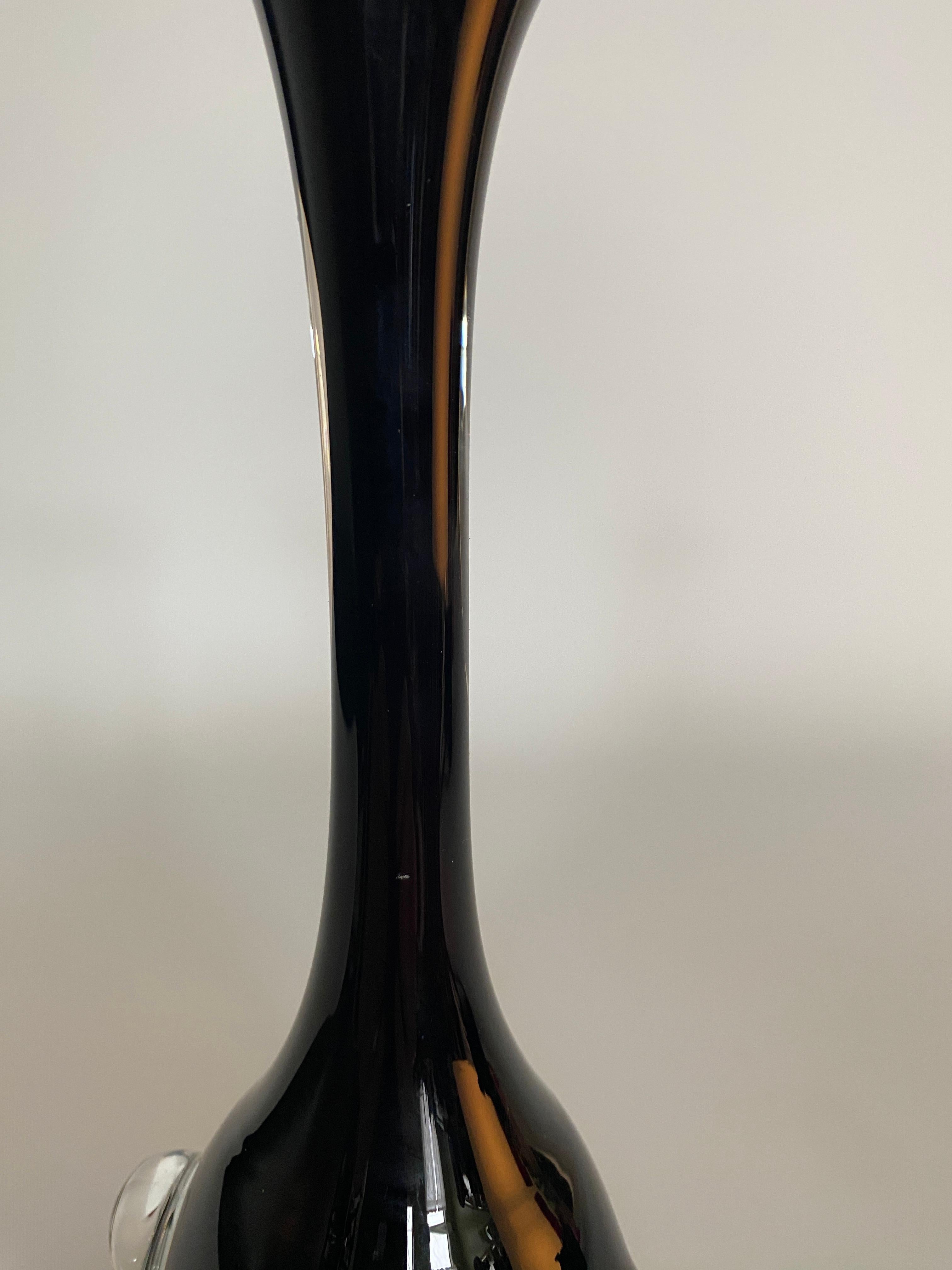 Scandinavian Modern Art Glass Vase by Börne Augustsson for Åseda For Sale 6