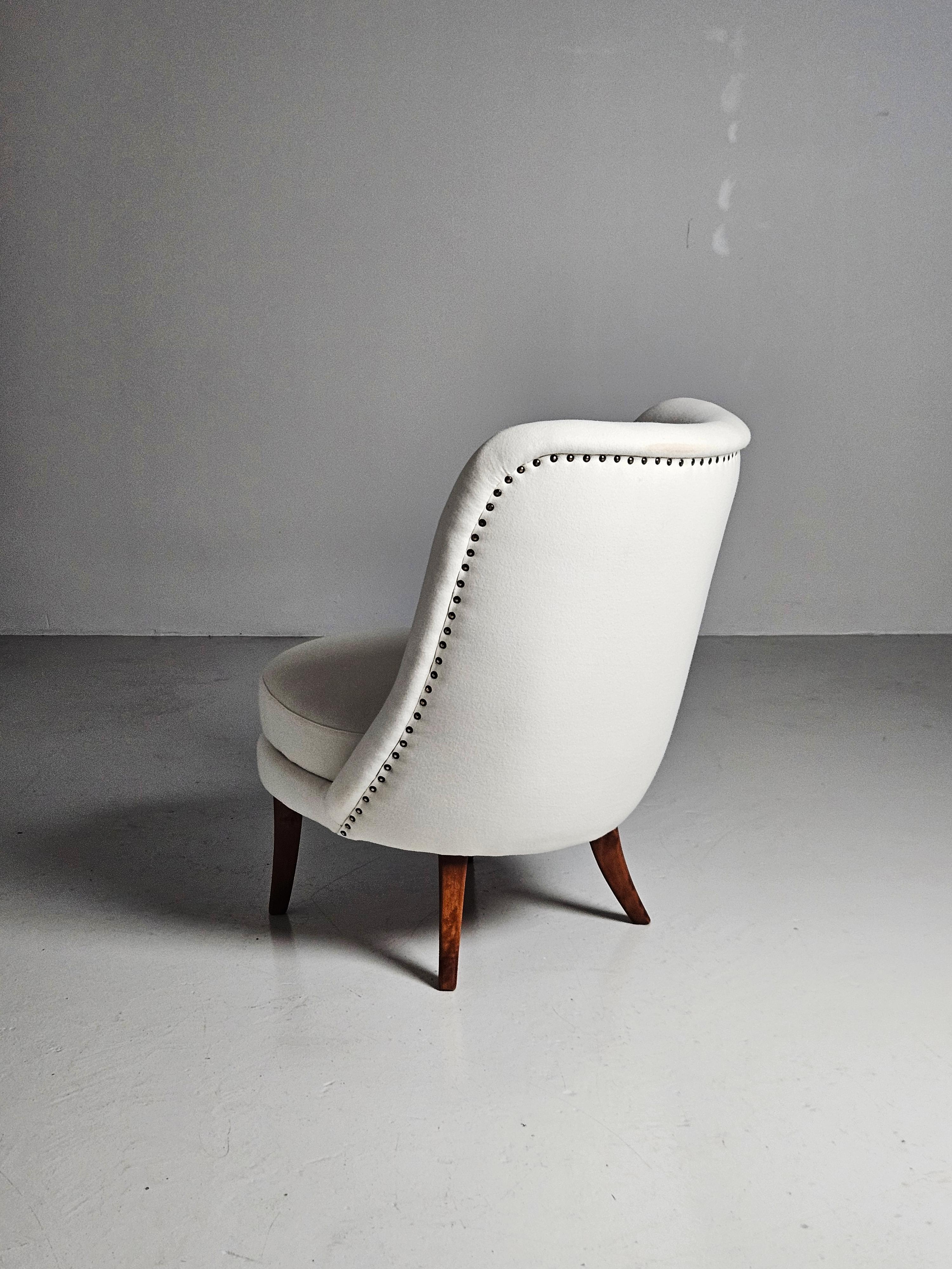 Chaise longue asymétrique moderne scandinave par Arne Norell, Suède, années 1950 Excellent état - En vente à Eskilstuna, SE