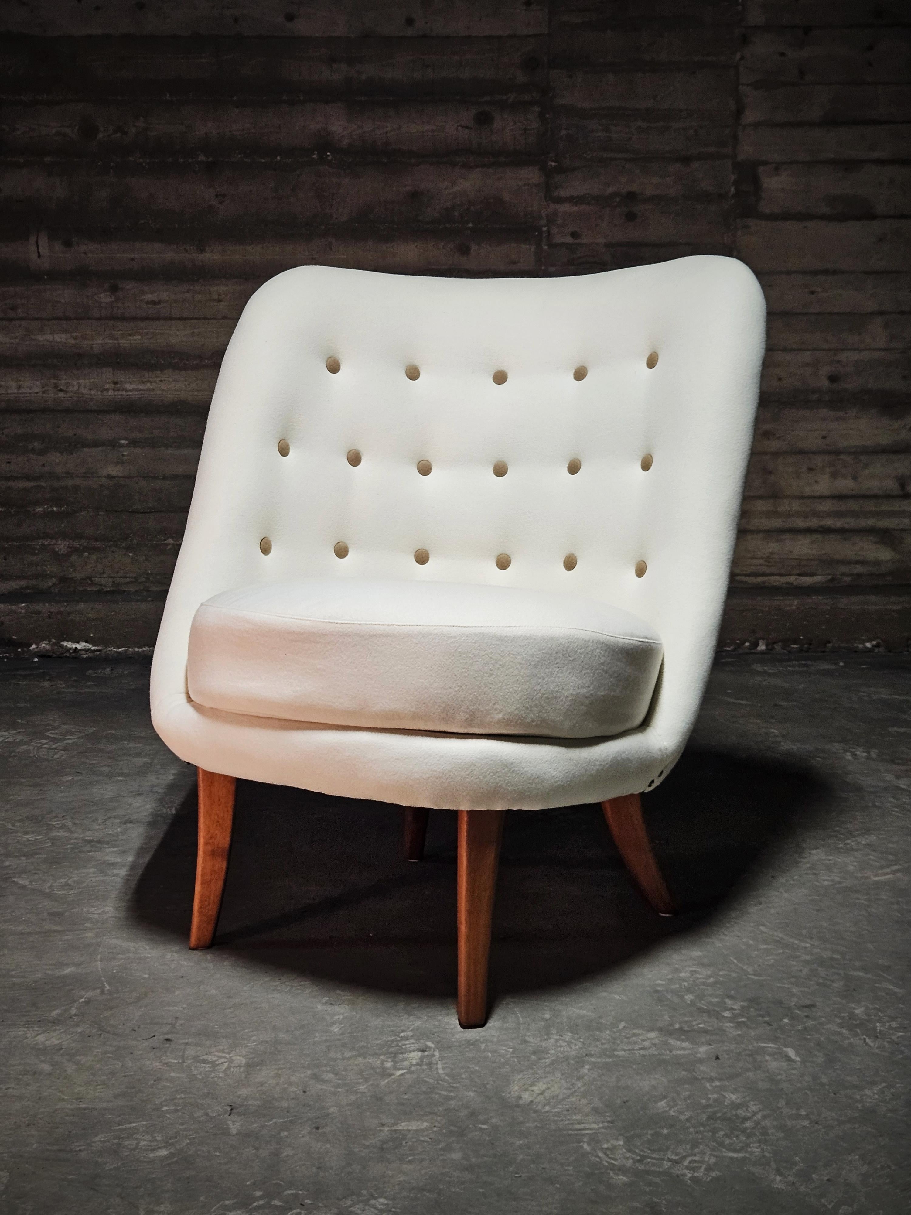 Scandinavian Modern Scandinavian modern asymmetrical lounge chair by Arne Norell, Sweden, 1950s For Sale