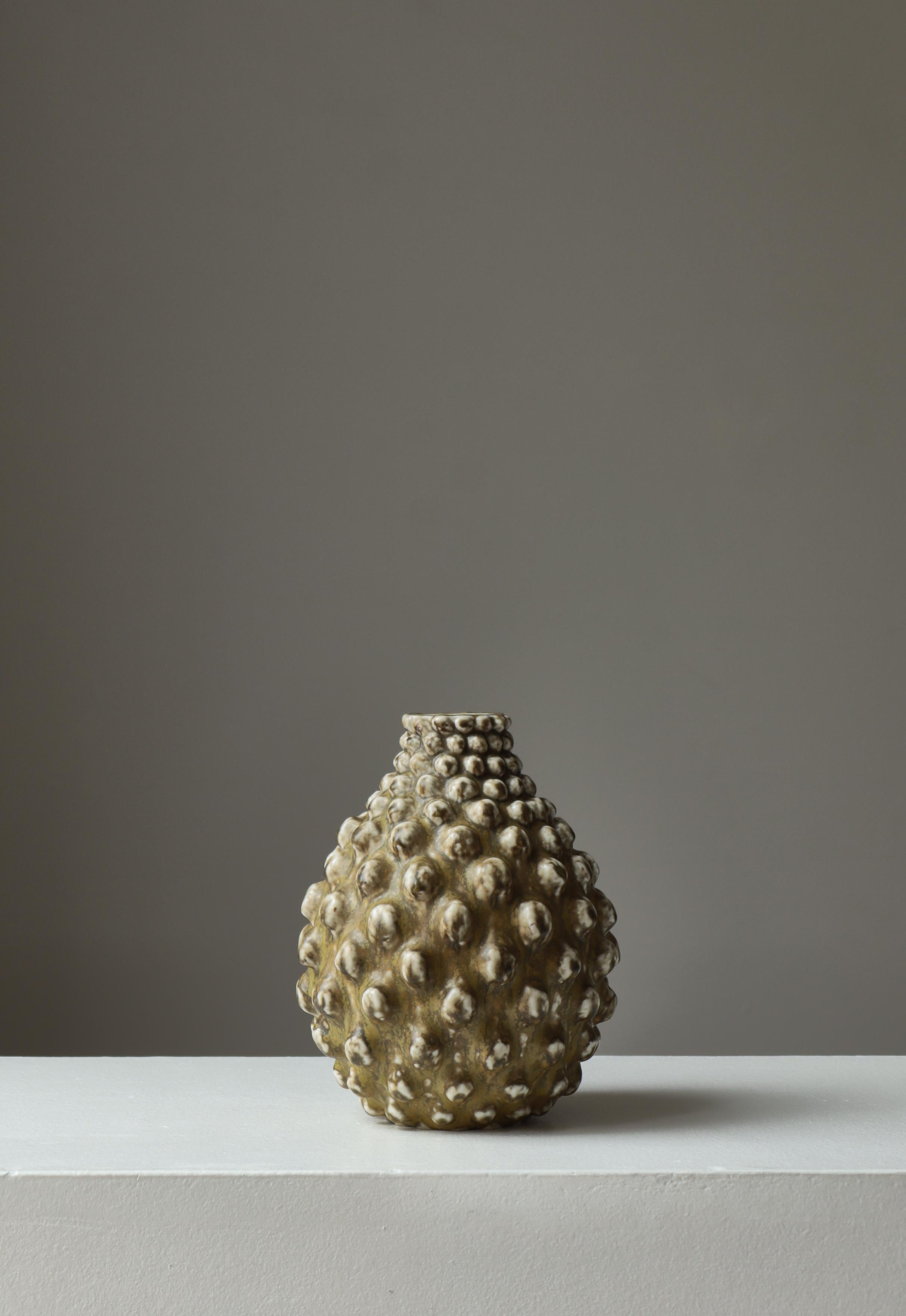 The Modern Scandinavian Salto Vase en grès avec glaçure Solfatara, 1958 en vente 8