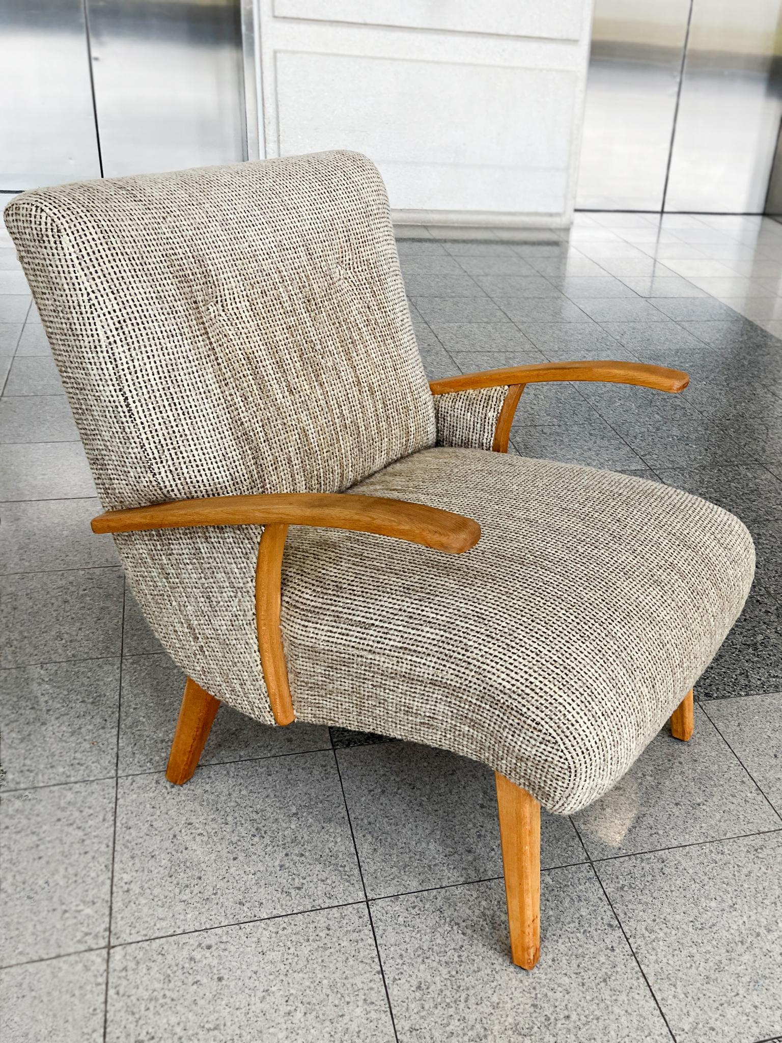 Sedie da salotto The Modern Scandinavian - Una coppia In condizioni discrete in vendita a New York, NY