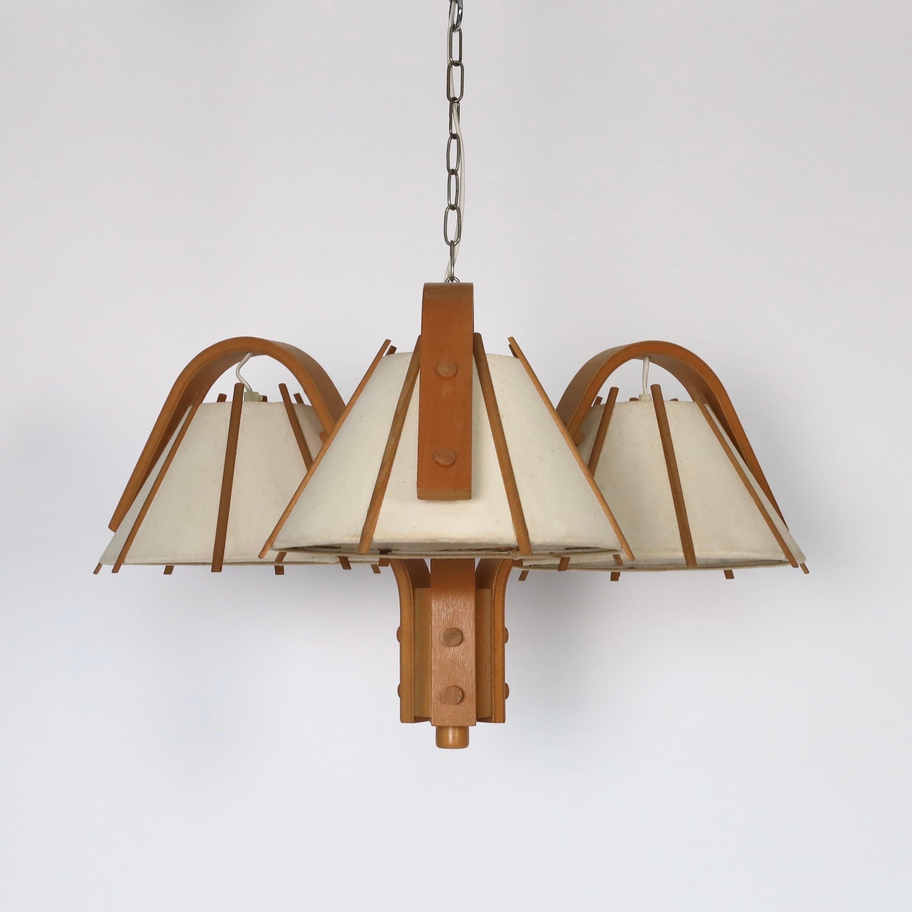 Scandinavian Modern Beech wood Chandelier by Jan Wickelgren, 1970s, Sweden For Sale 7