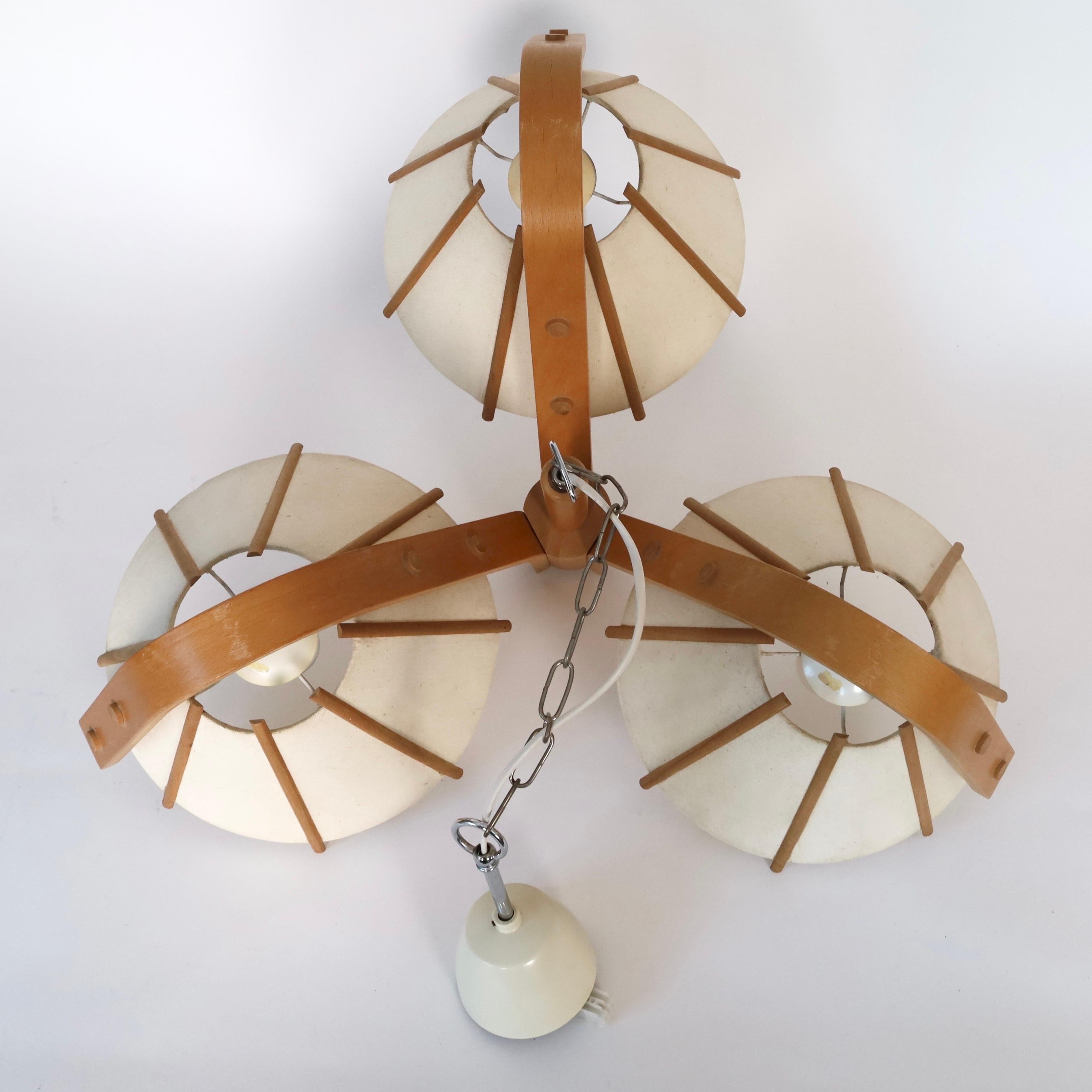 Scandinavian Modern Beech wood Chandelier by Jan Wickelgren, 1970s, Sweden For Sale 3